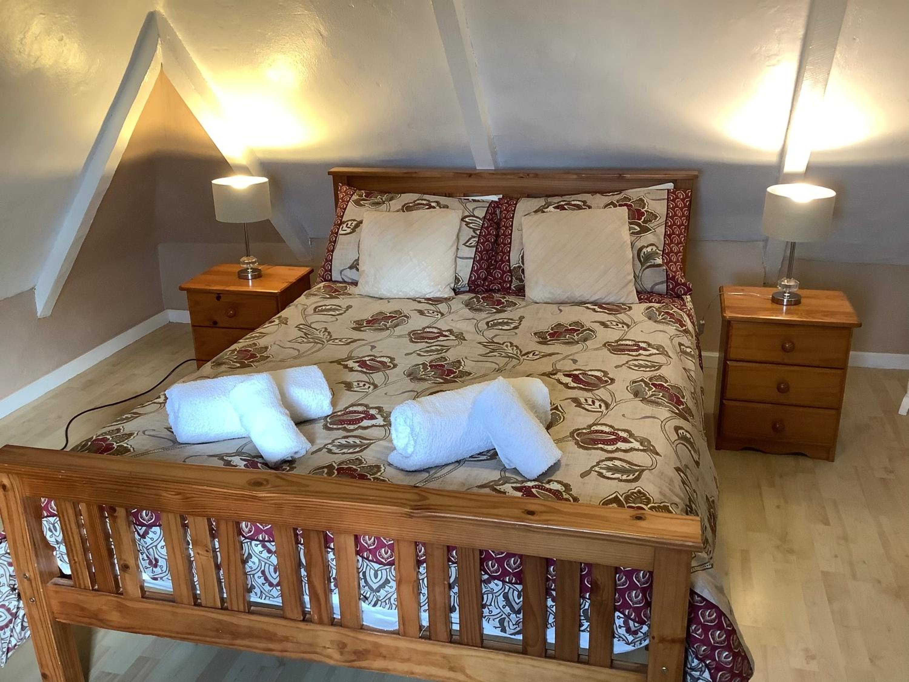Double Room with Shared Bathroom photo 1