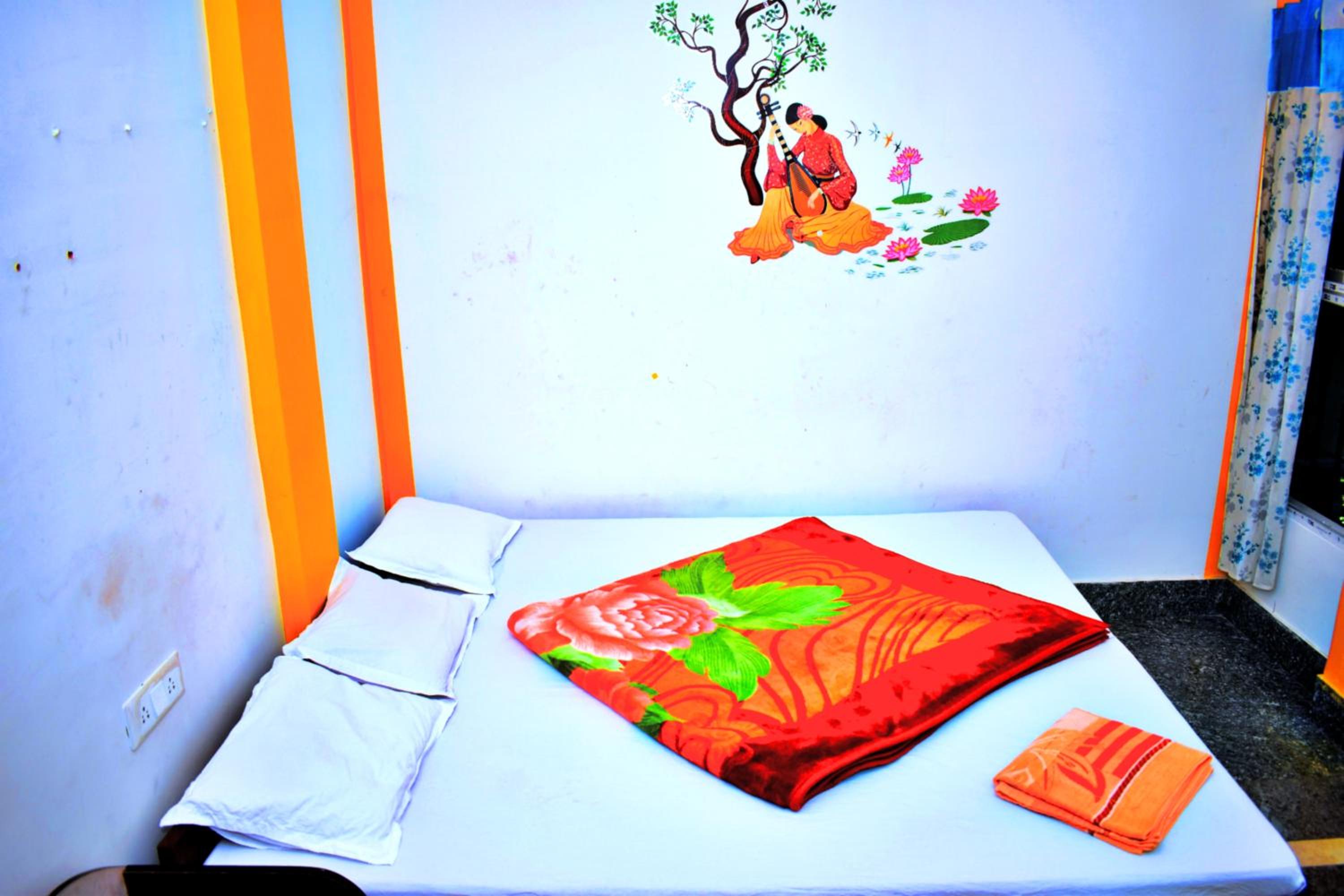 Deluxe King Room photo 2