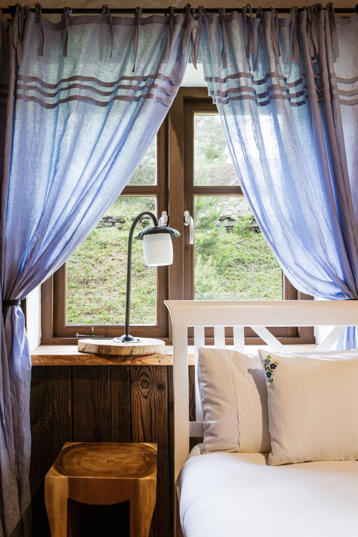 Apartment with Mountain View - Photo 12