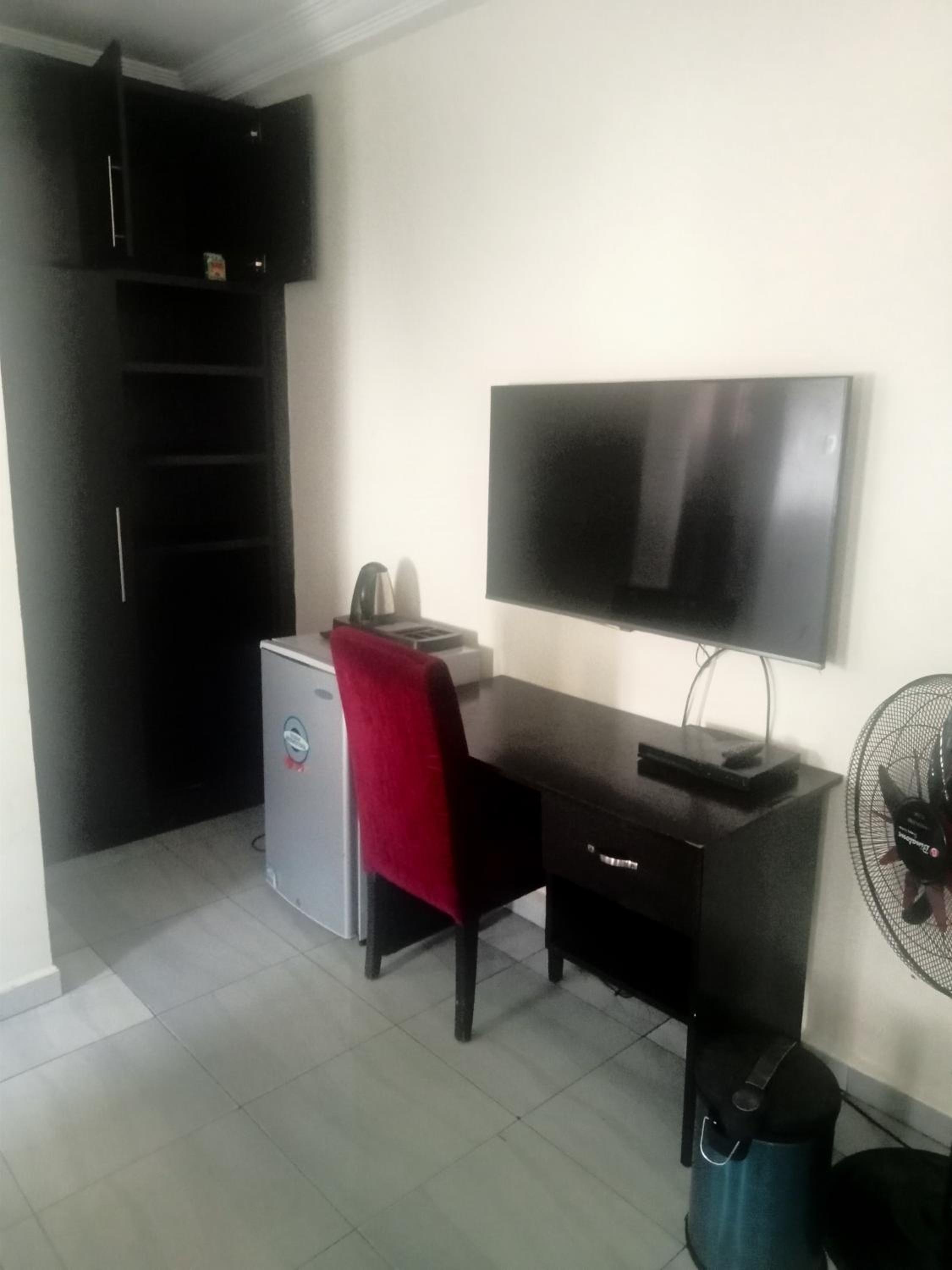 Executive Suite
