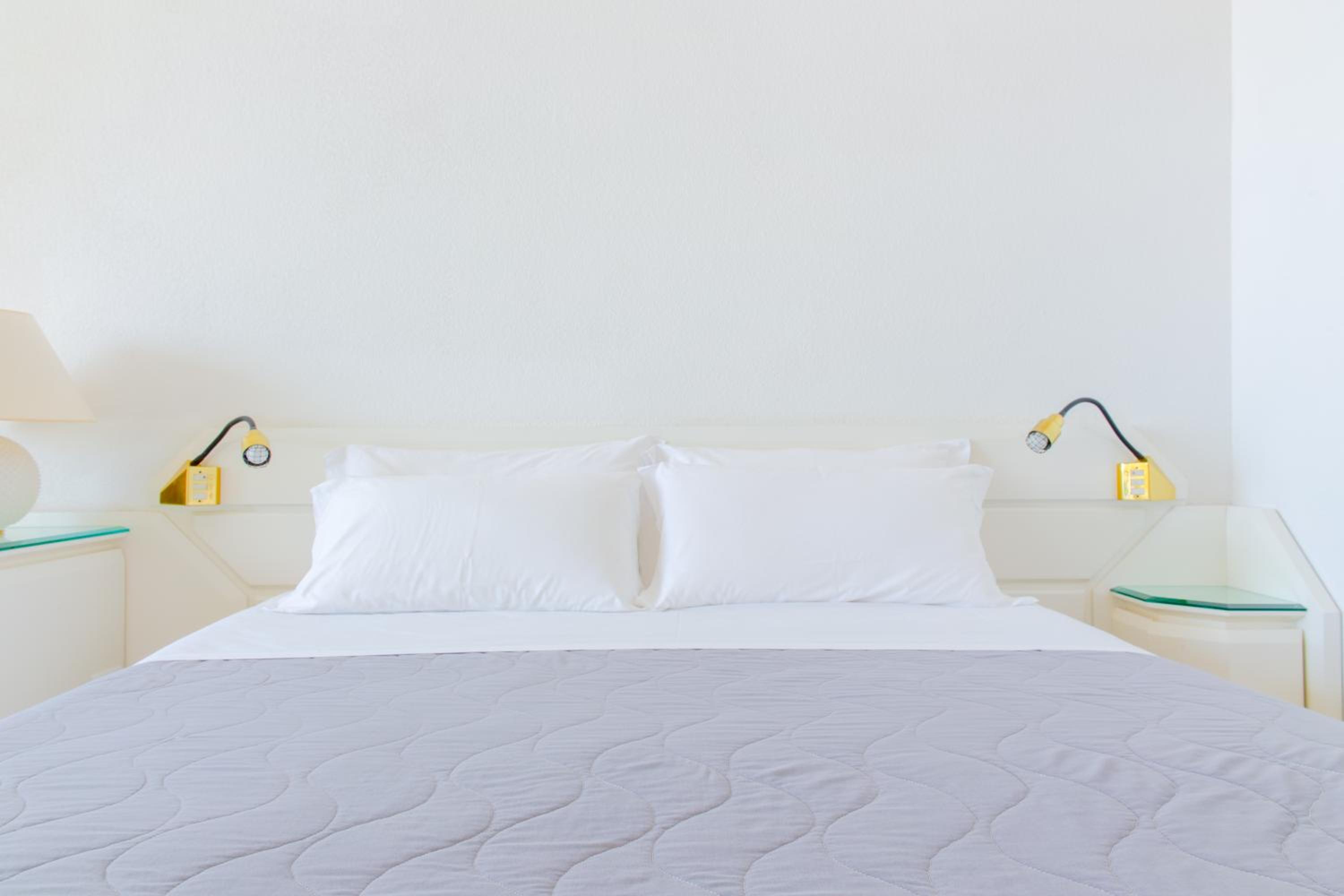 Economy Double Room - Photo 8