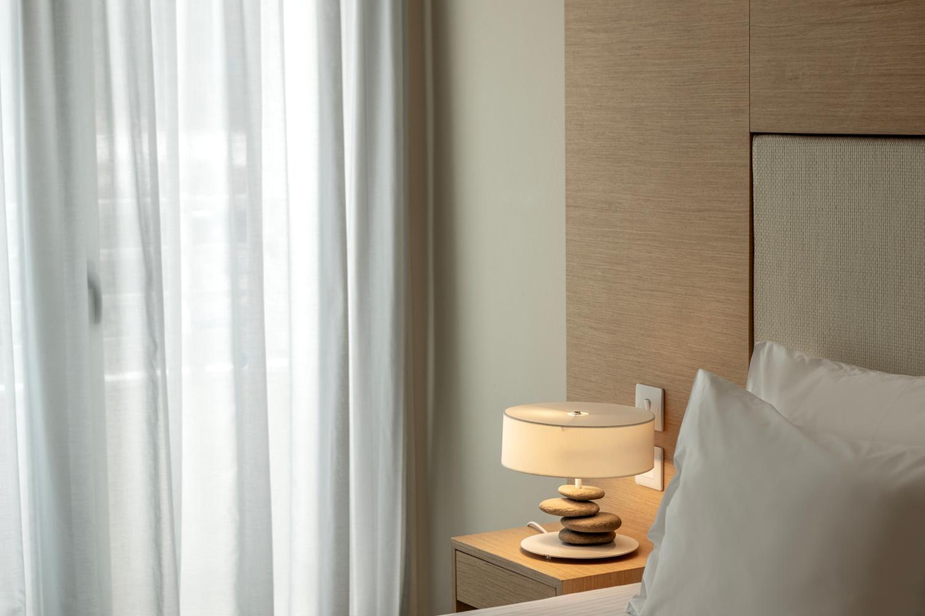 Double or Twin Room with Sea View