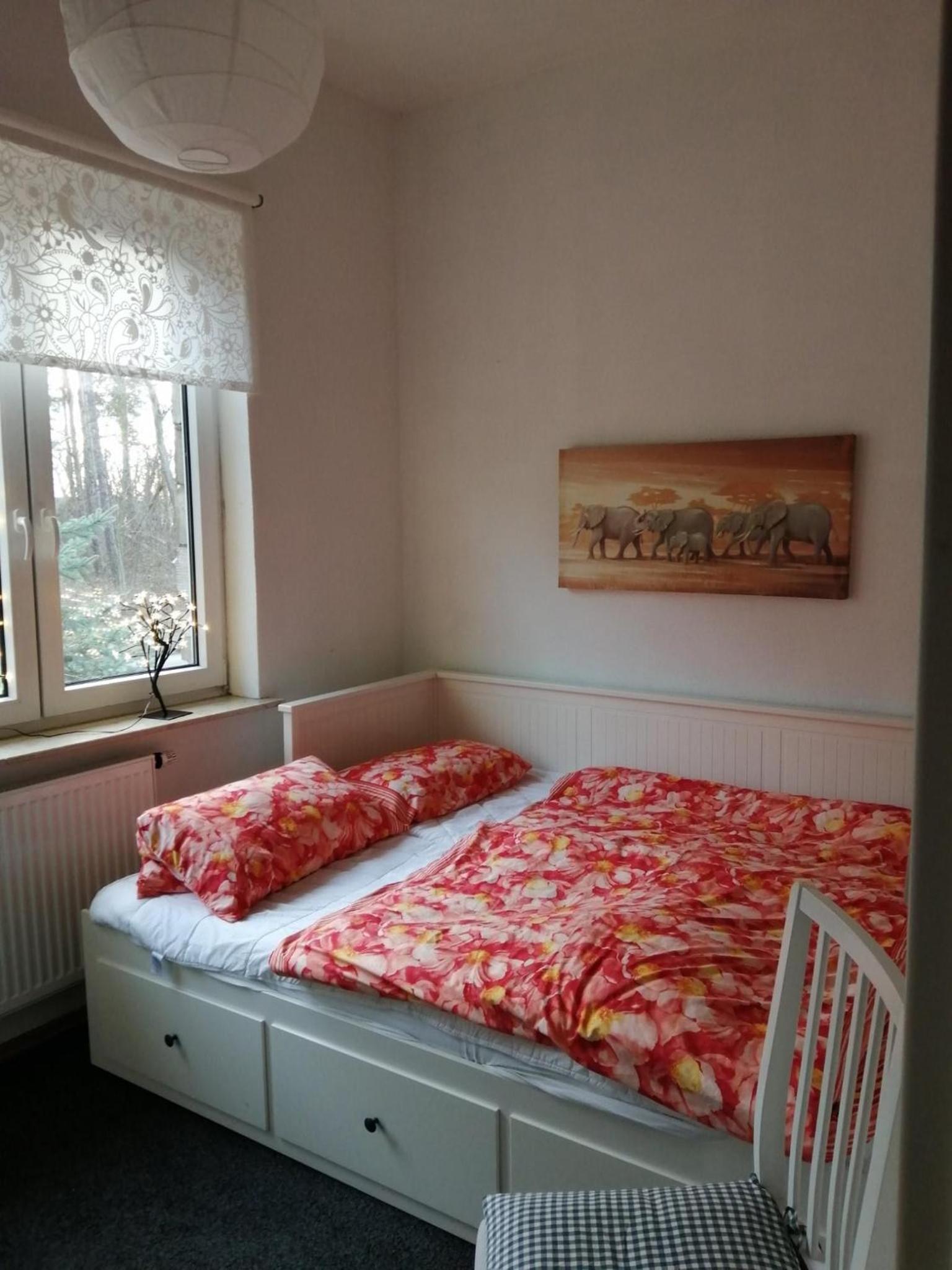 One-Bedroom Apartment photo 1