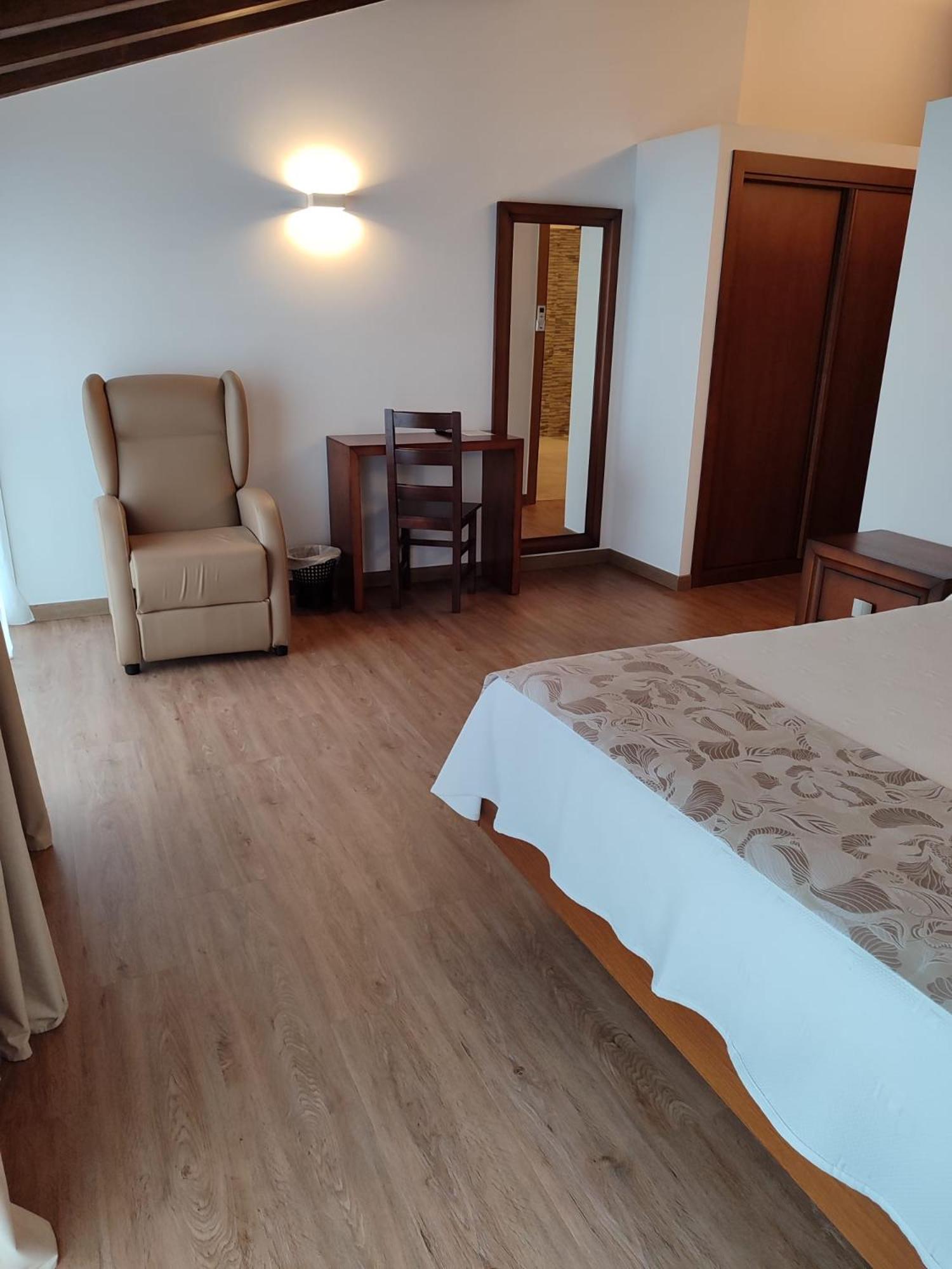Double Room photo 2