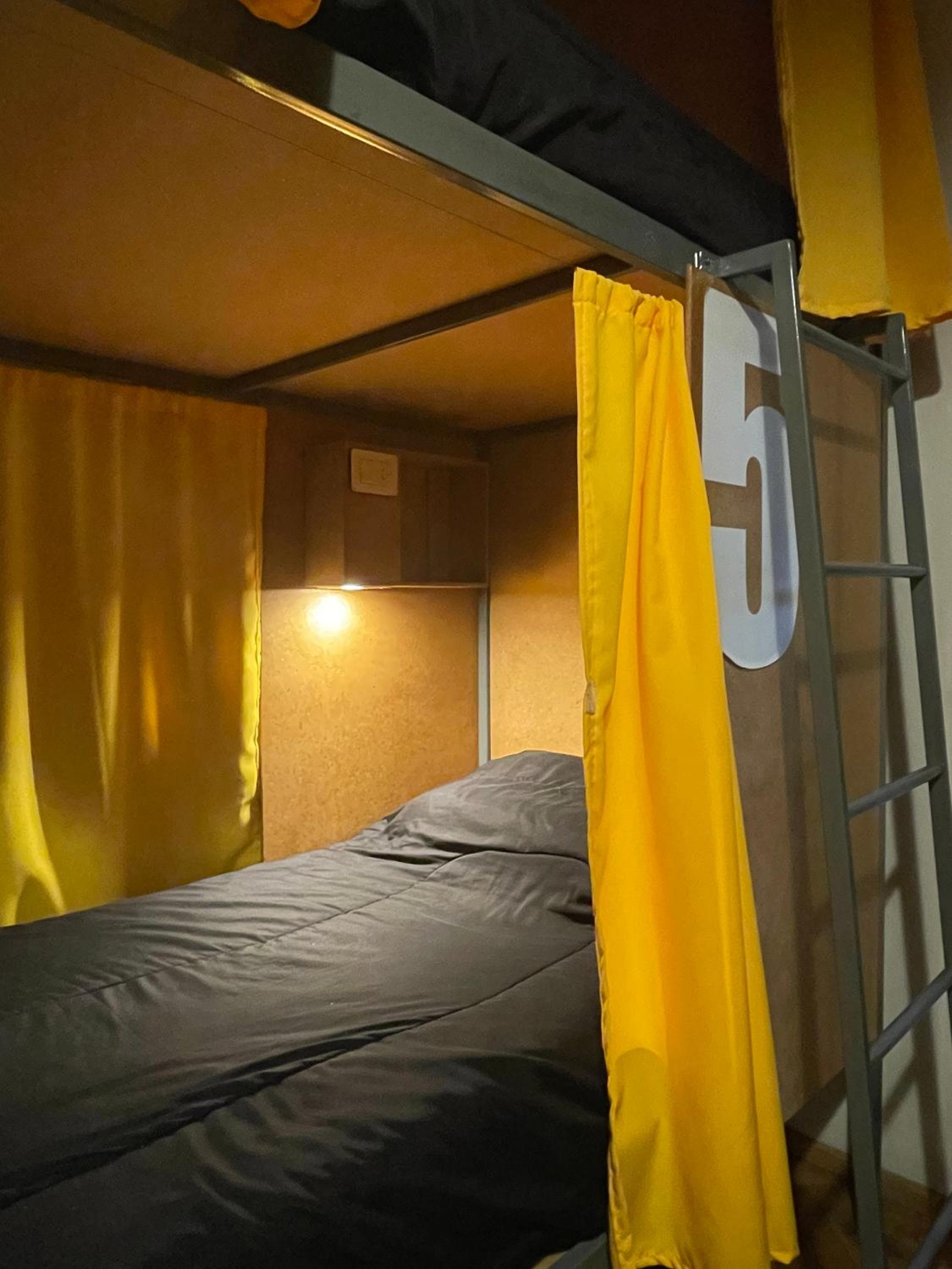 Bed In 6-Bed Dormitory Room photo 1
