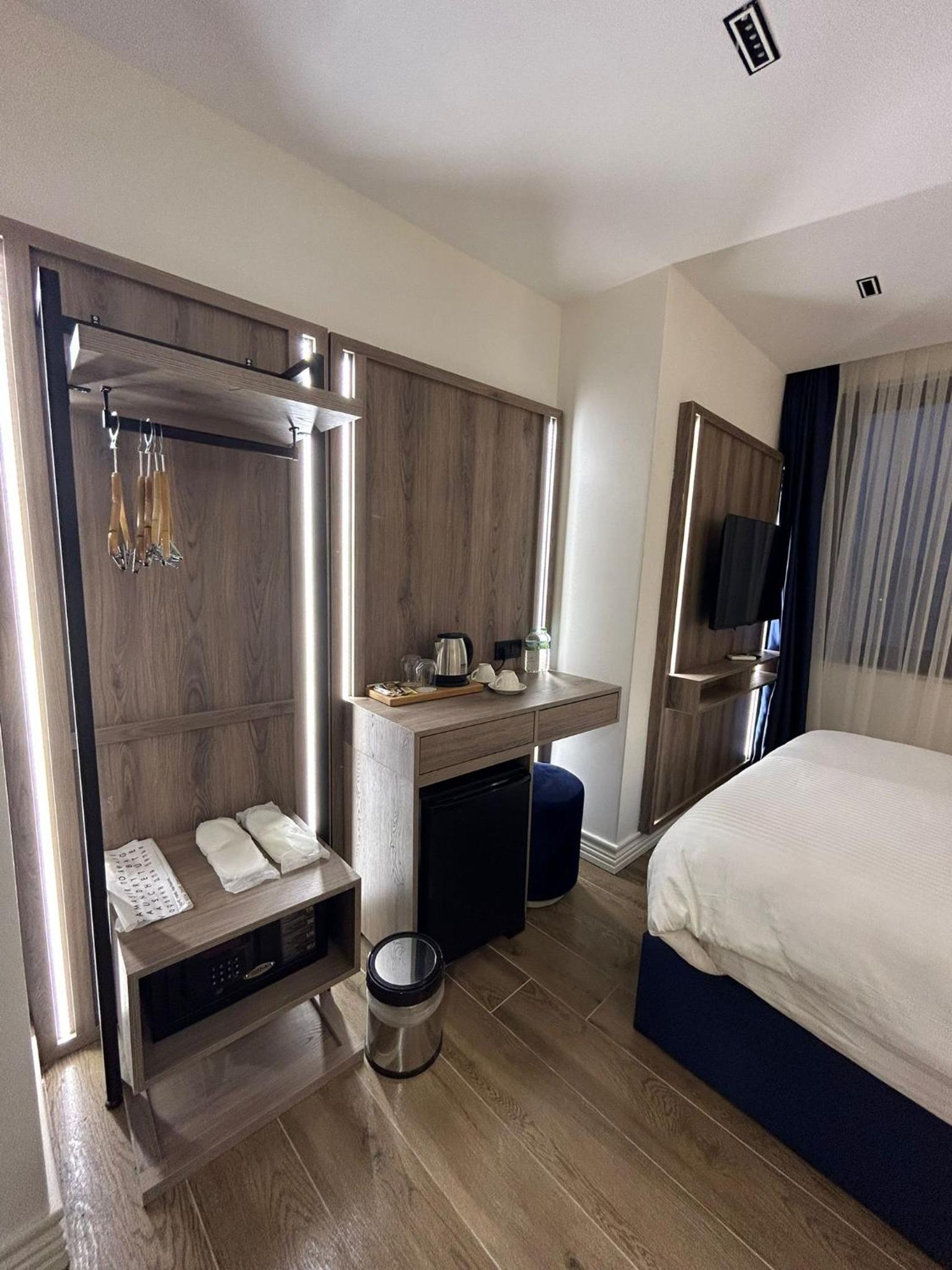 Superior Double Room photo 2