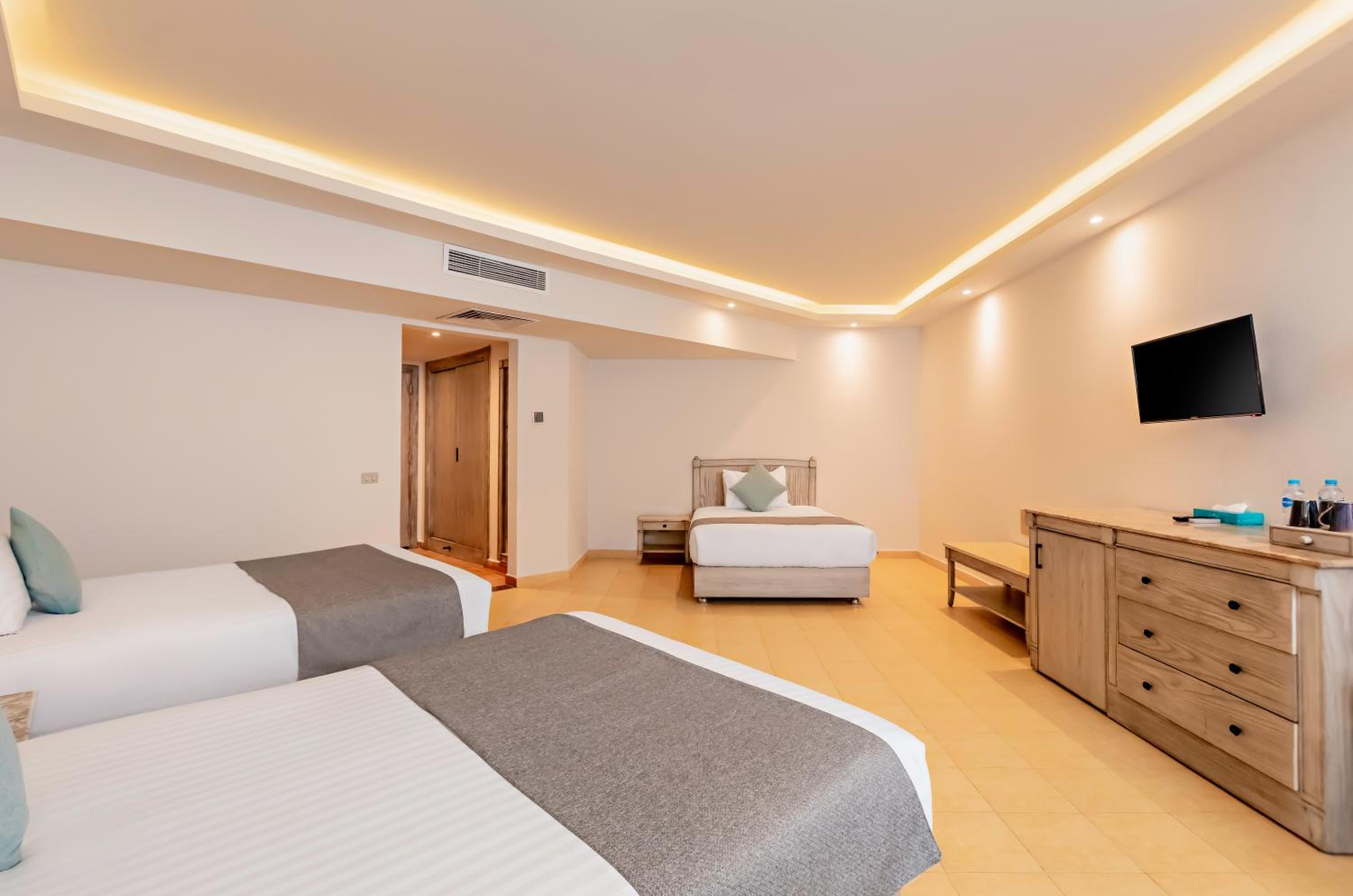 Mega Room photo 1