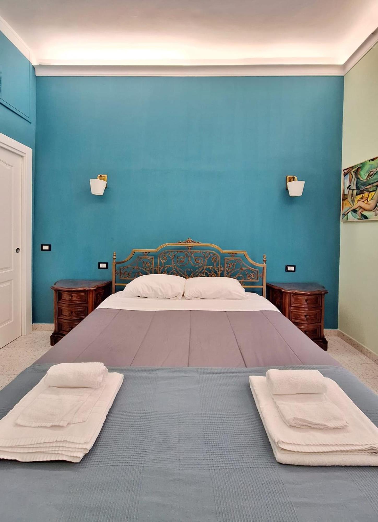 Double Room with Private Bathroom photo 3