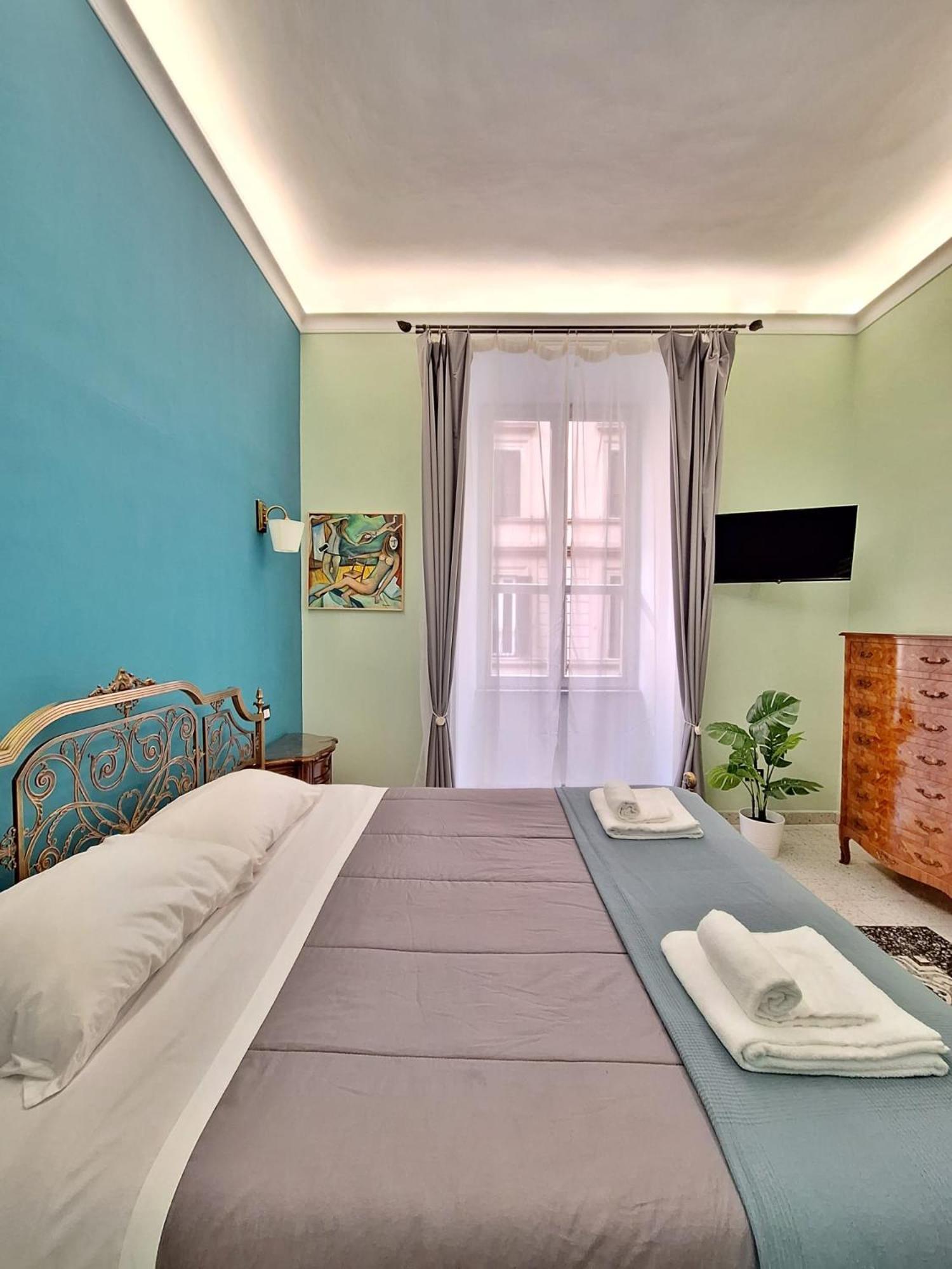 Large Double Room photo 3