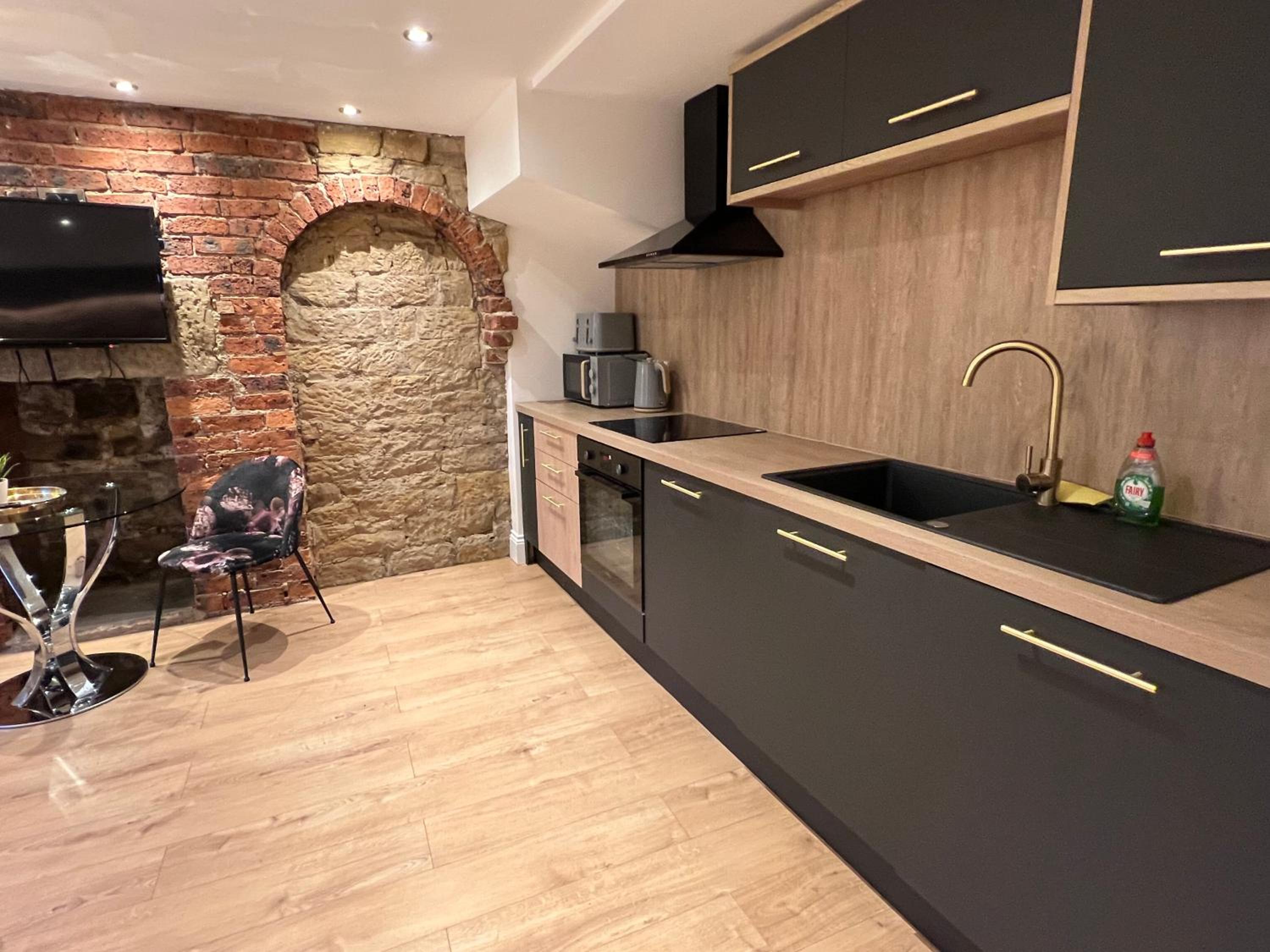 Studio Apartment photo 2