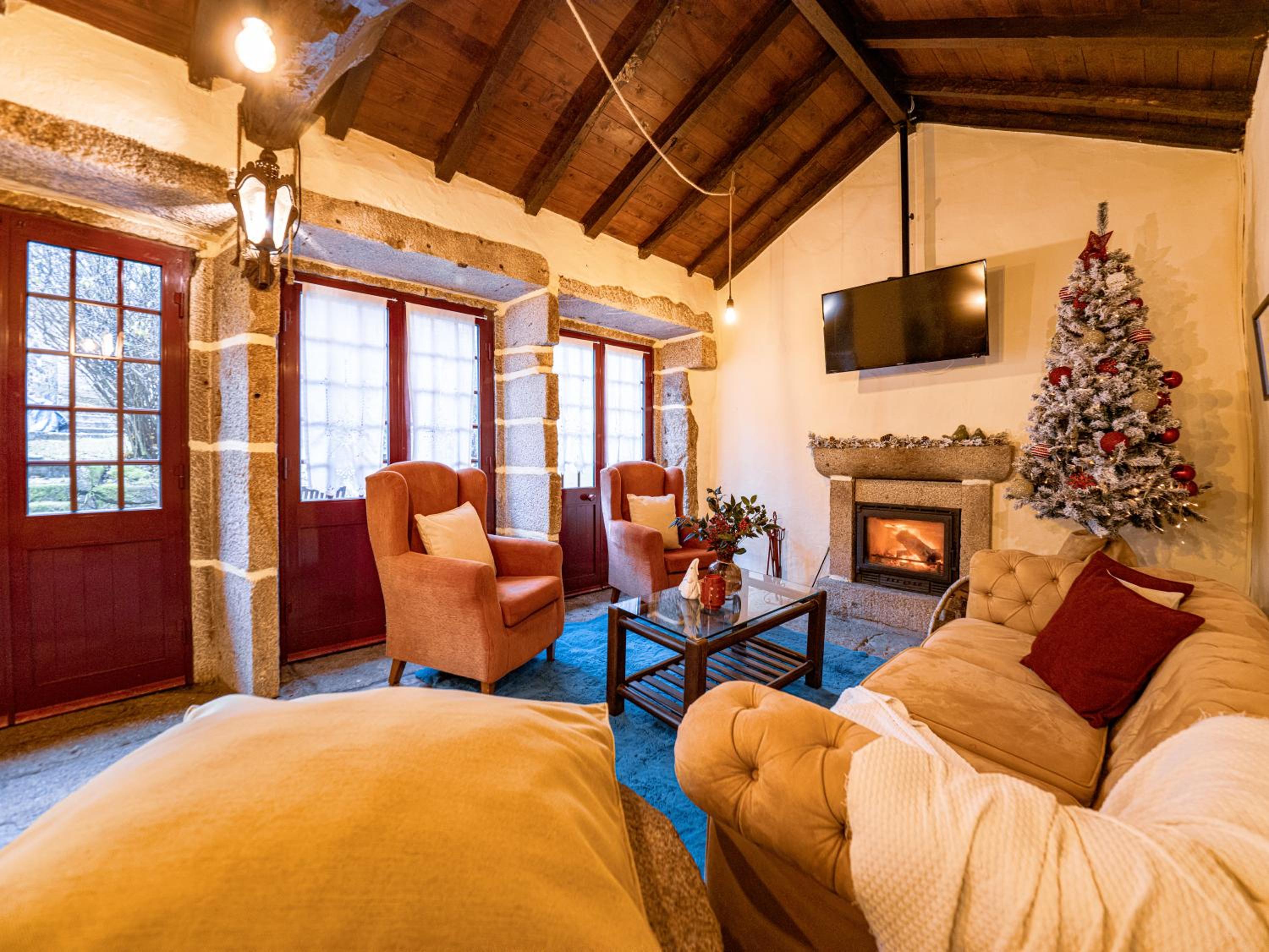Three-Bedroom House photo 1