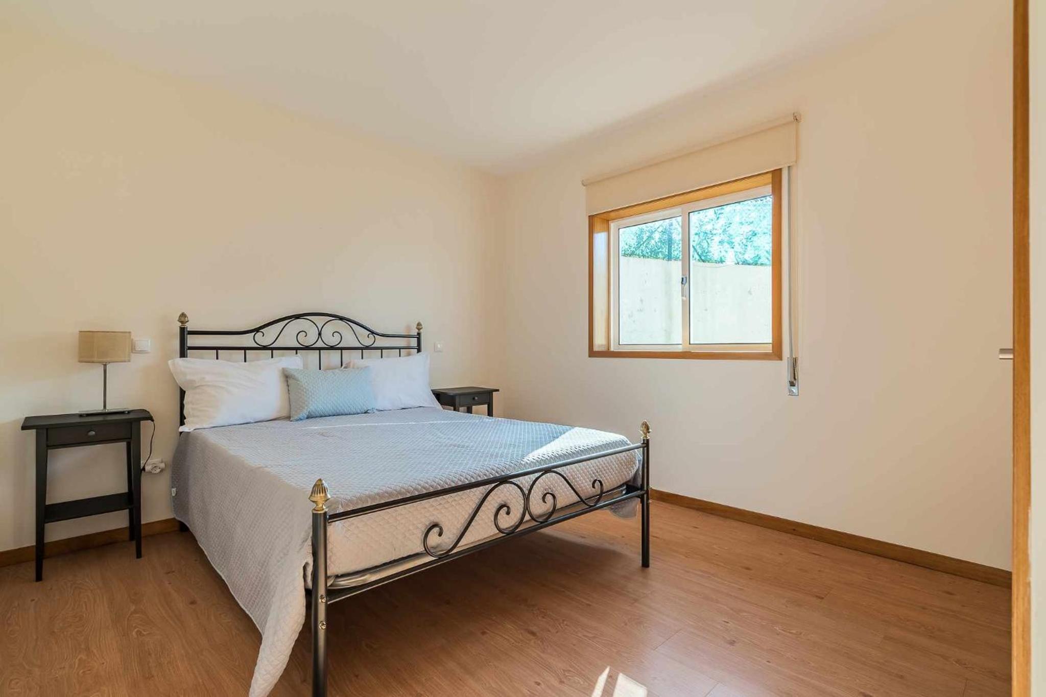Three-Bedroom House photo 3