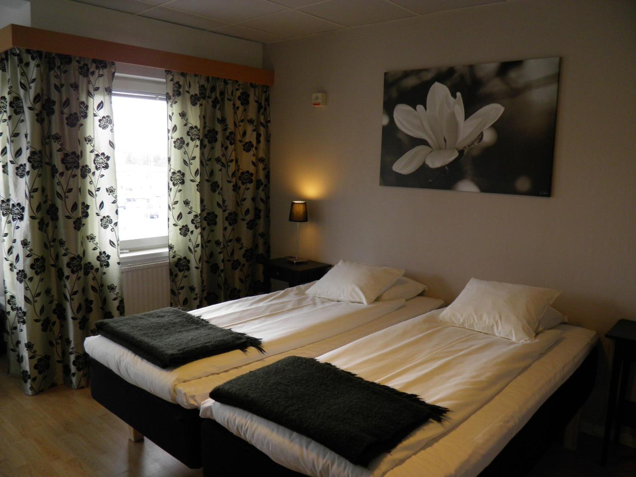 Standard Double Room - Photo 24