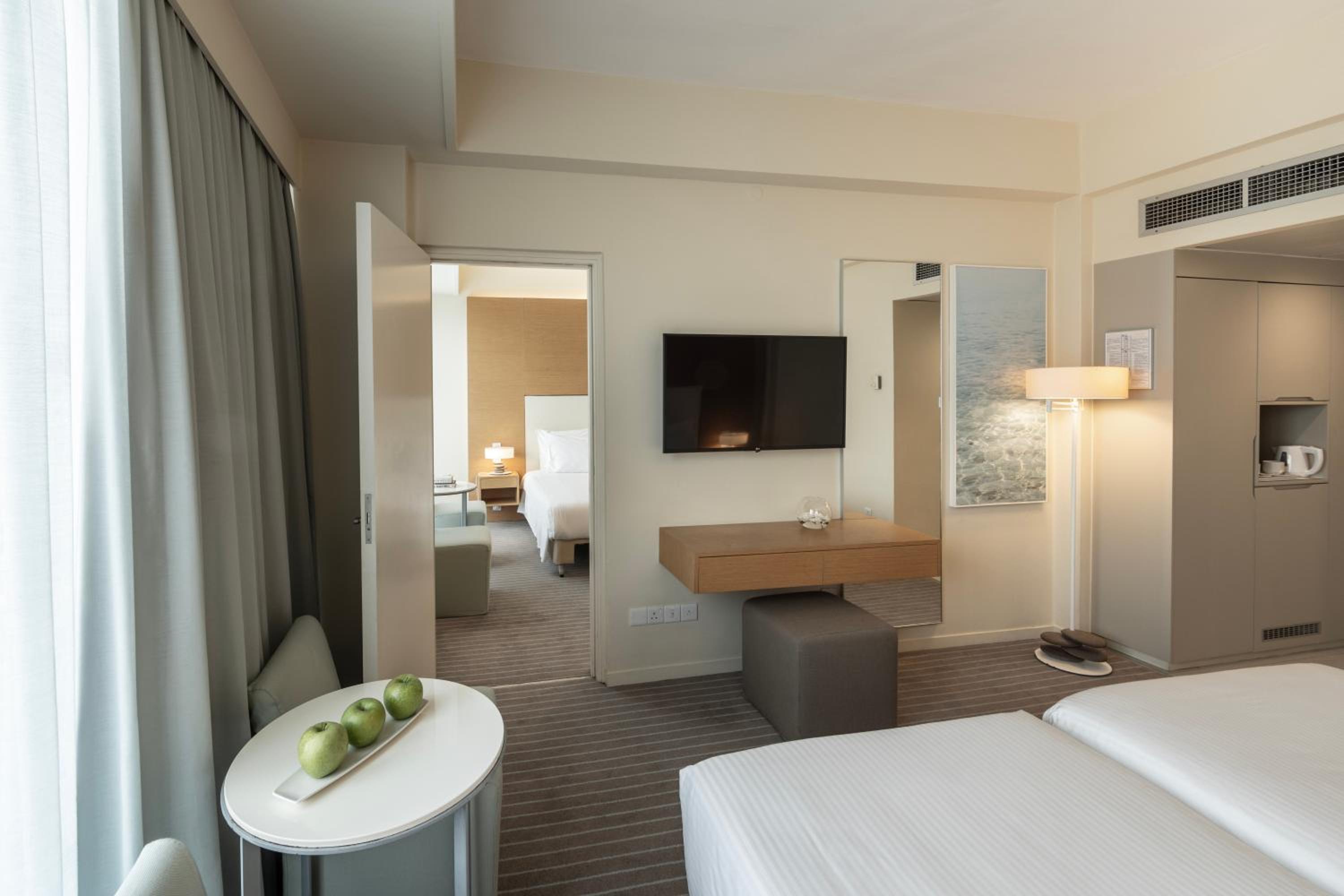 Family Interconnecting Room with Inland View