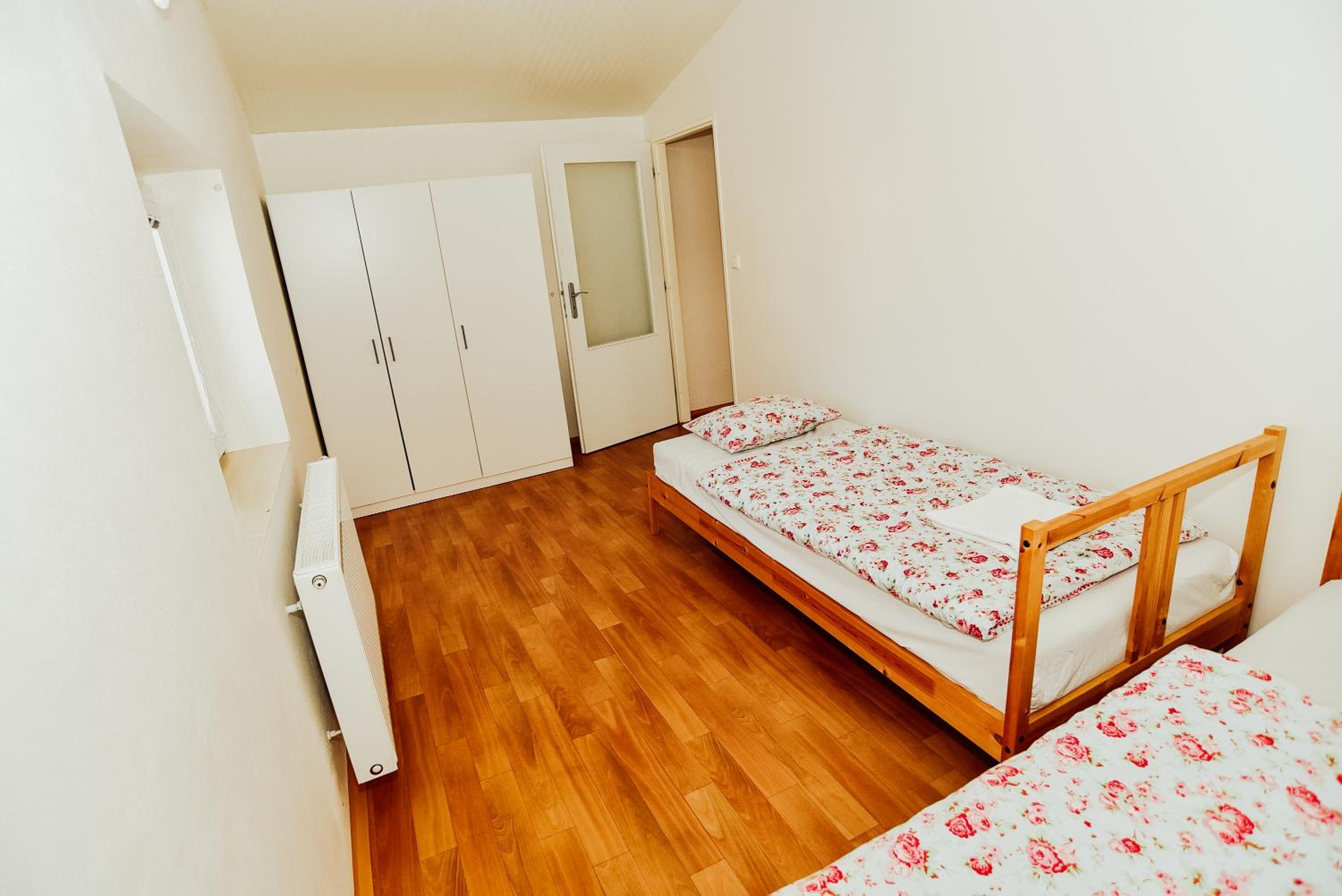 Apartment - Photo 25