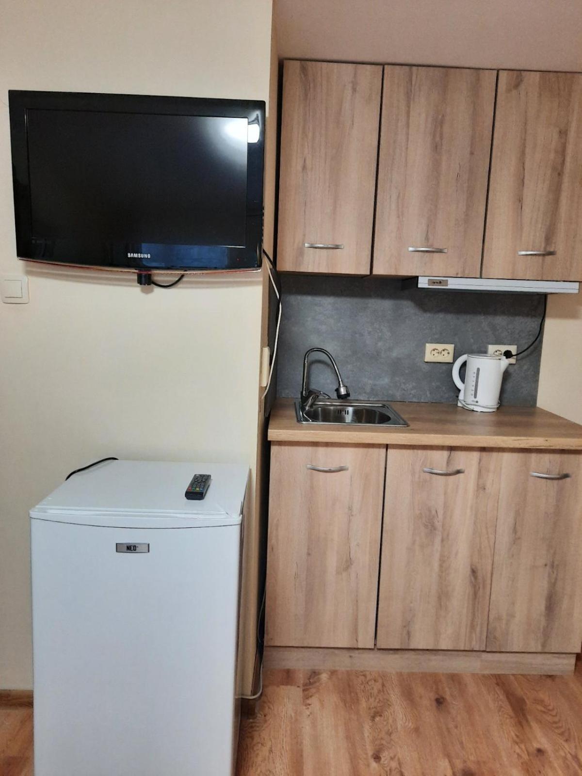 Apartment (4 Adults) - Photo 4
