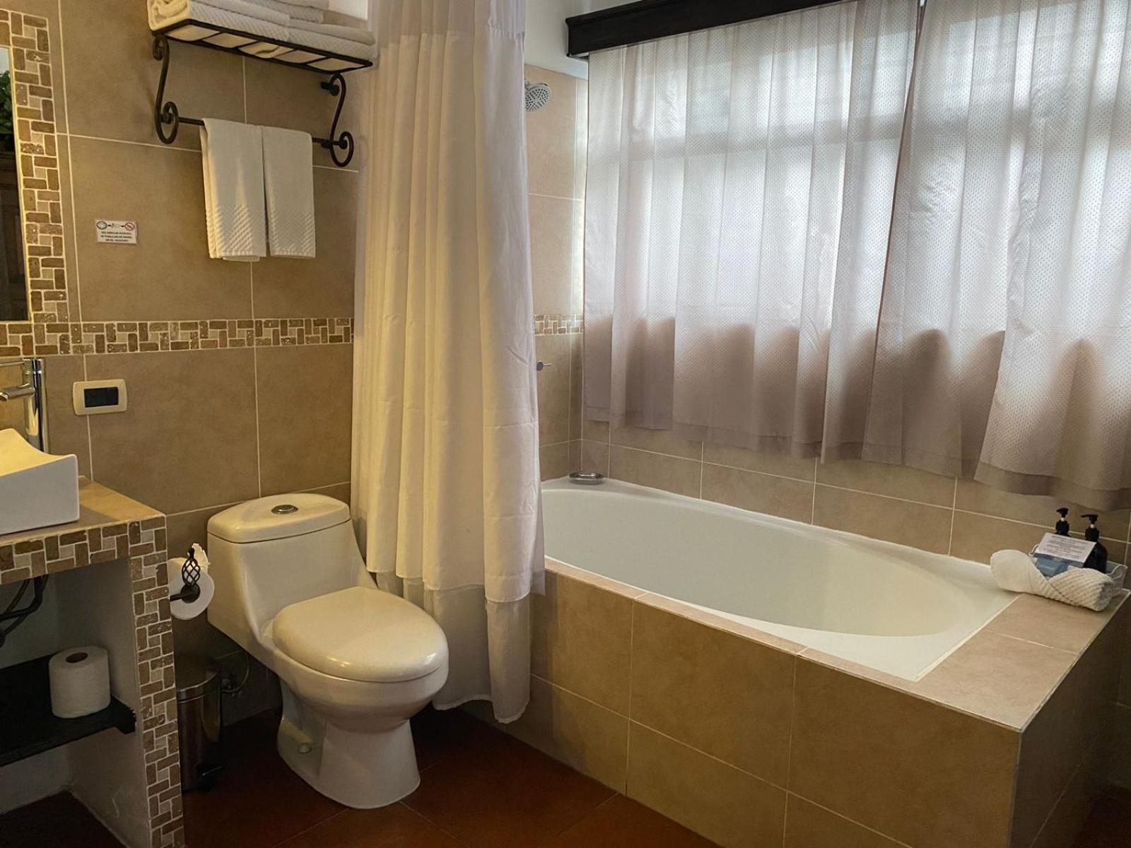 Junior Suite with Garden View photo 3