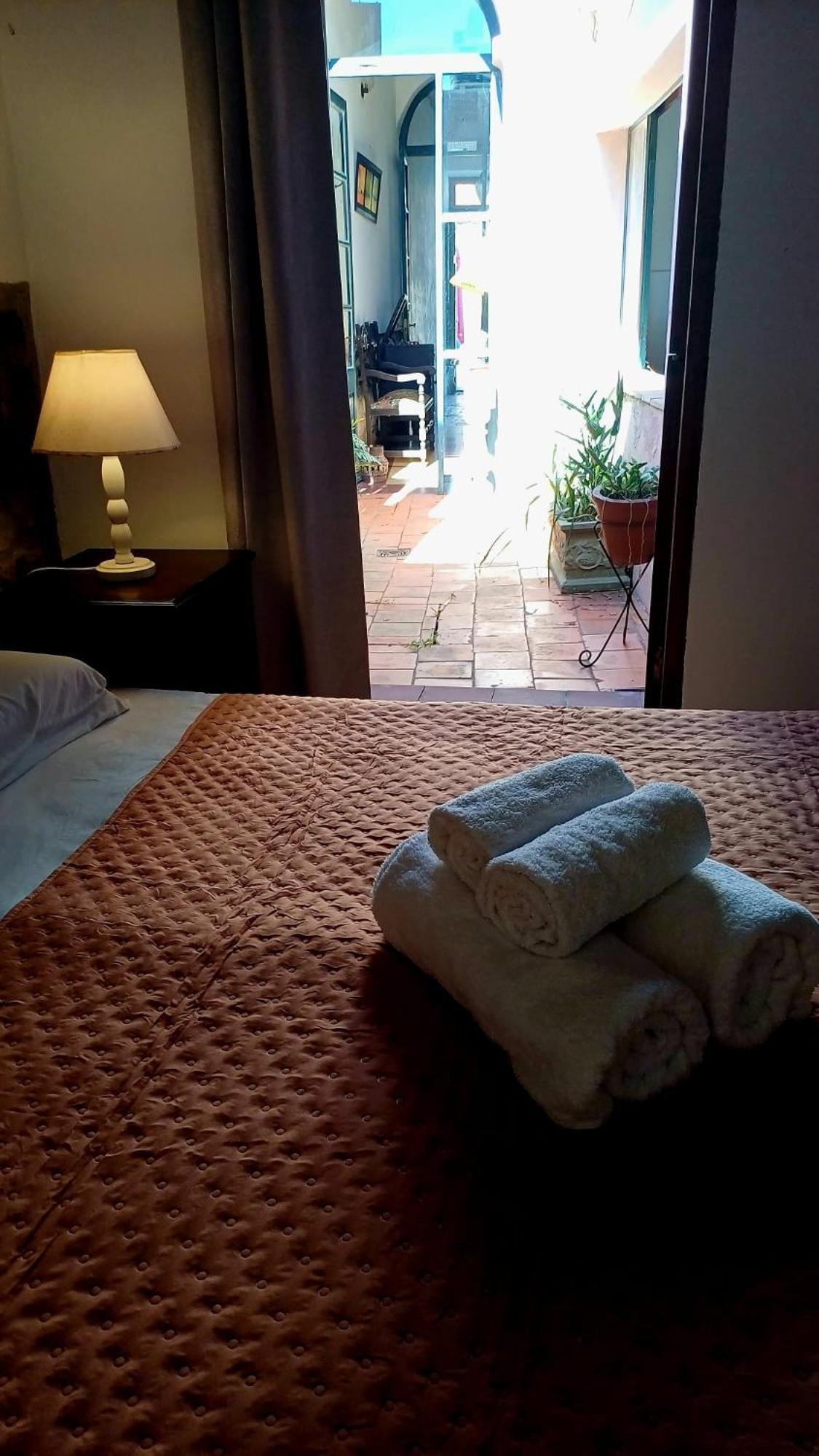 Double Room with Private Bathroom photo 1