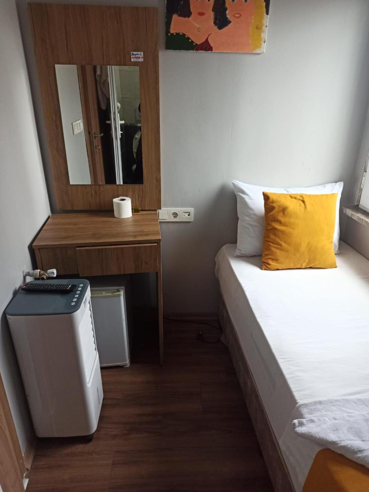 Budget Single Room photo 1