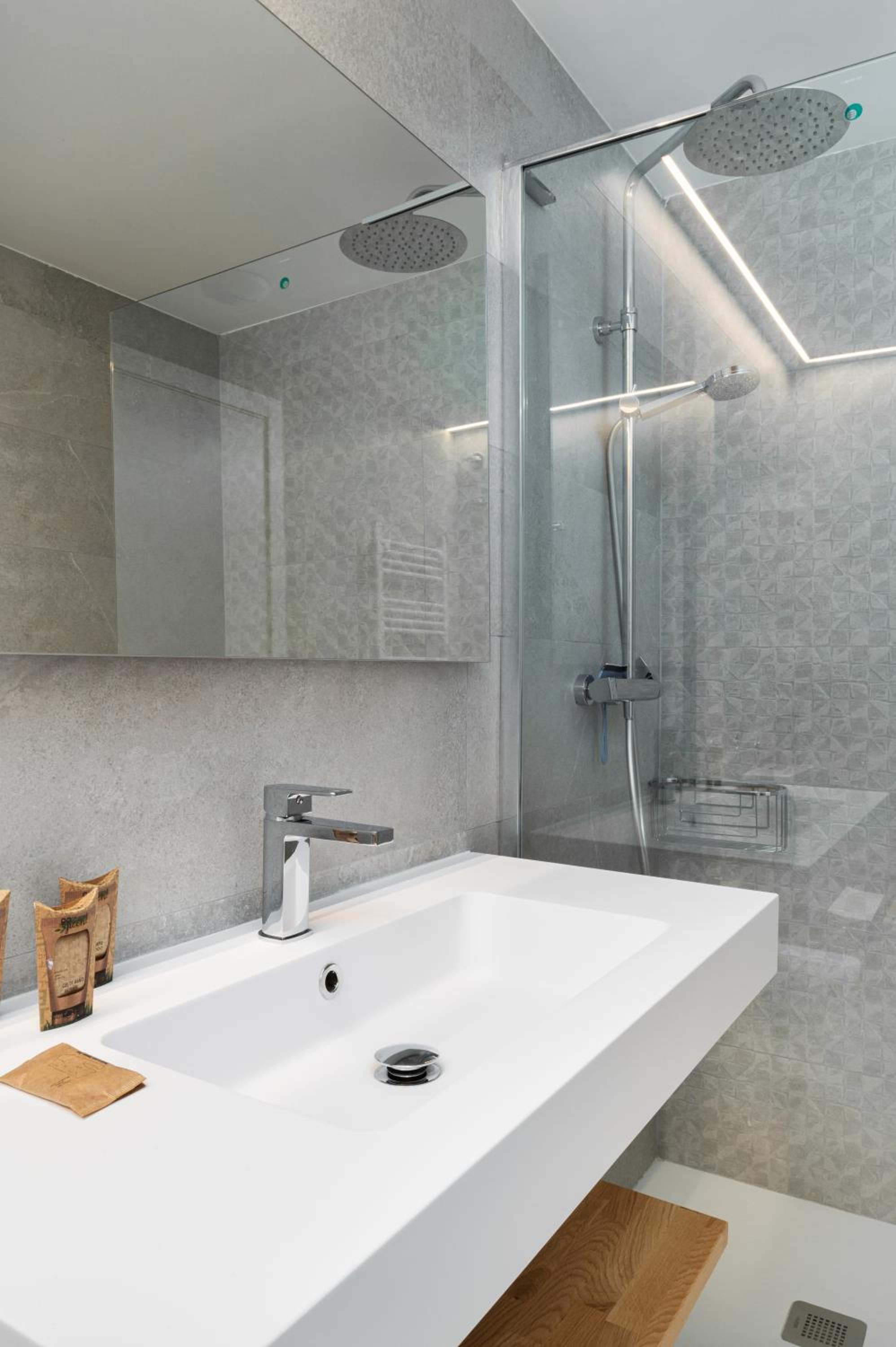 Penthouse Apartment photo 3