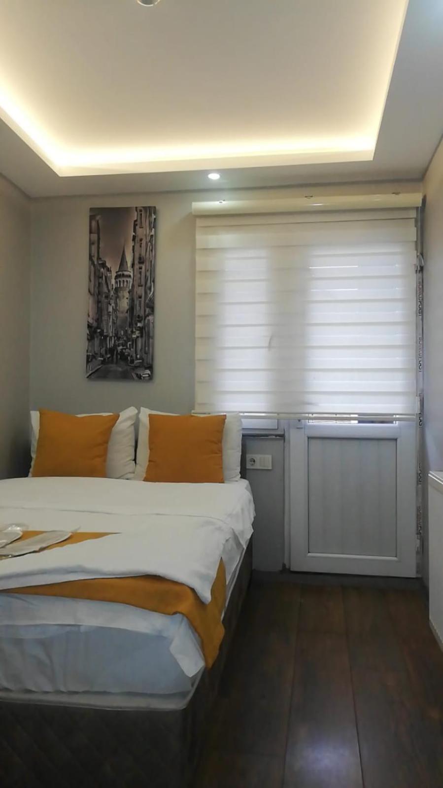 Economy Double Room photo 2