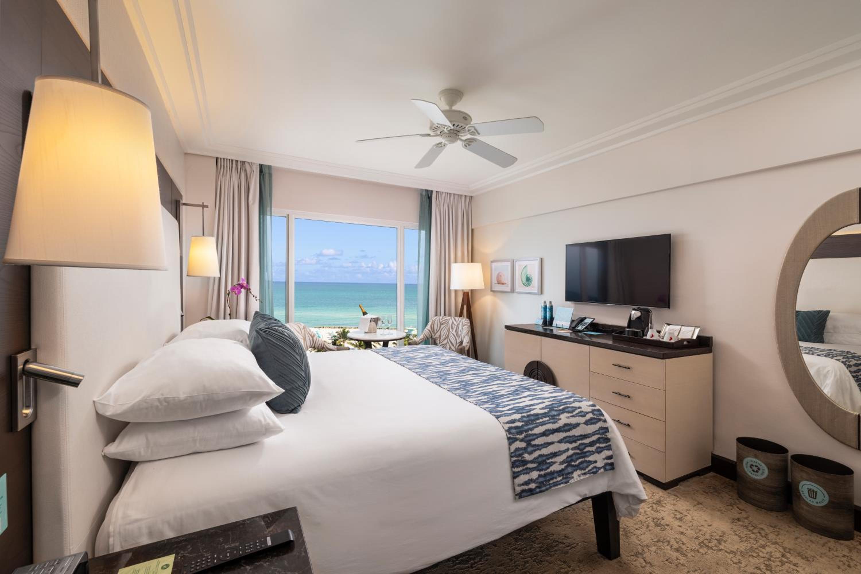 1 King Bed With Ocean View - Photo 8