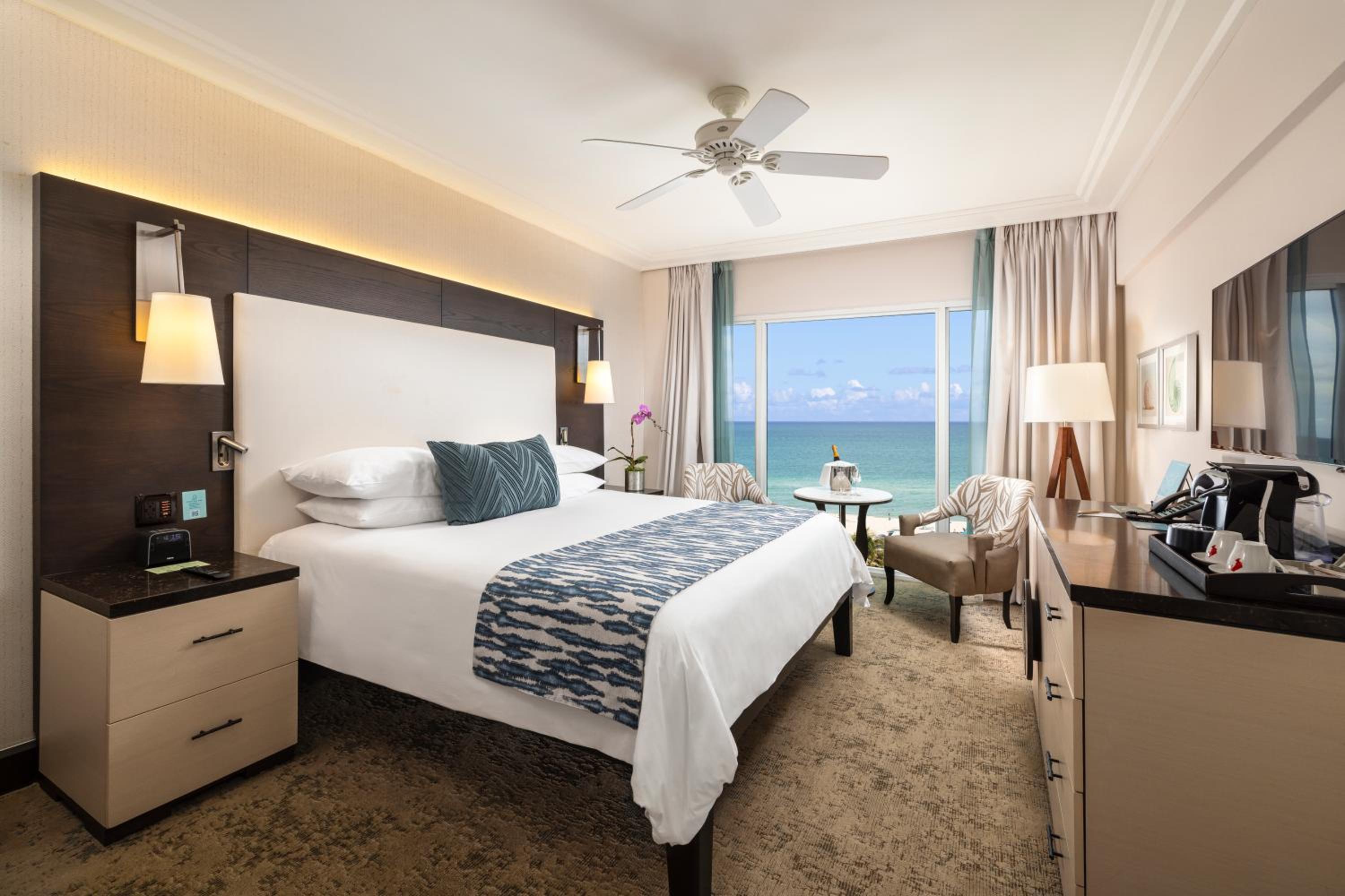 1 King Bed With Ocean View