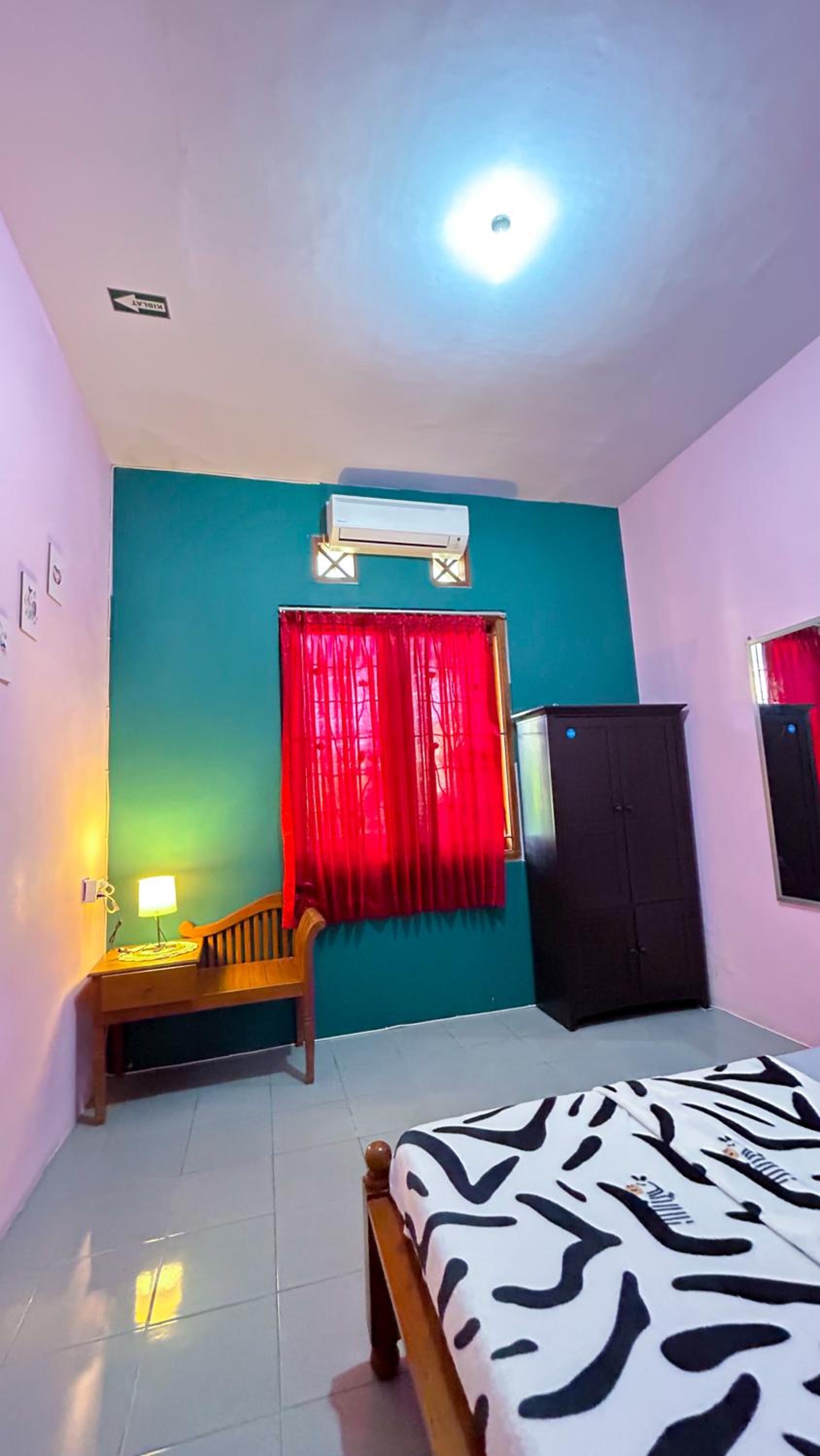 Double Room With Shared Bathroom photo 2