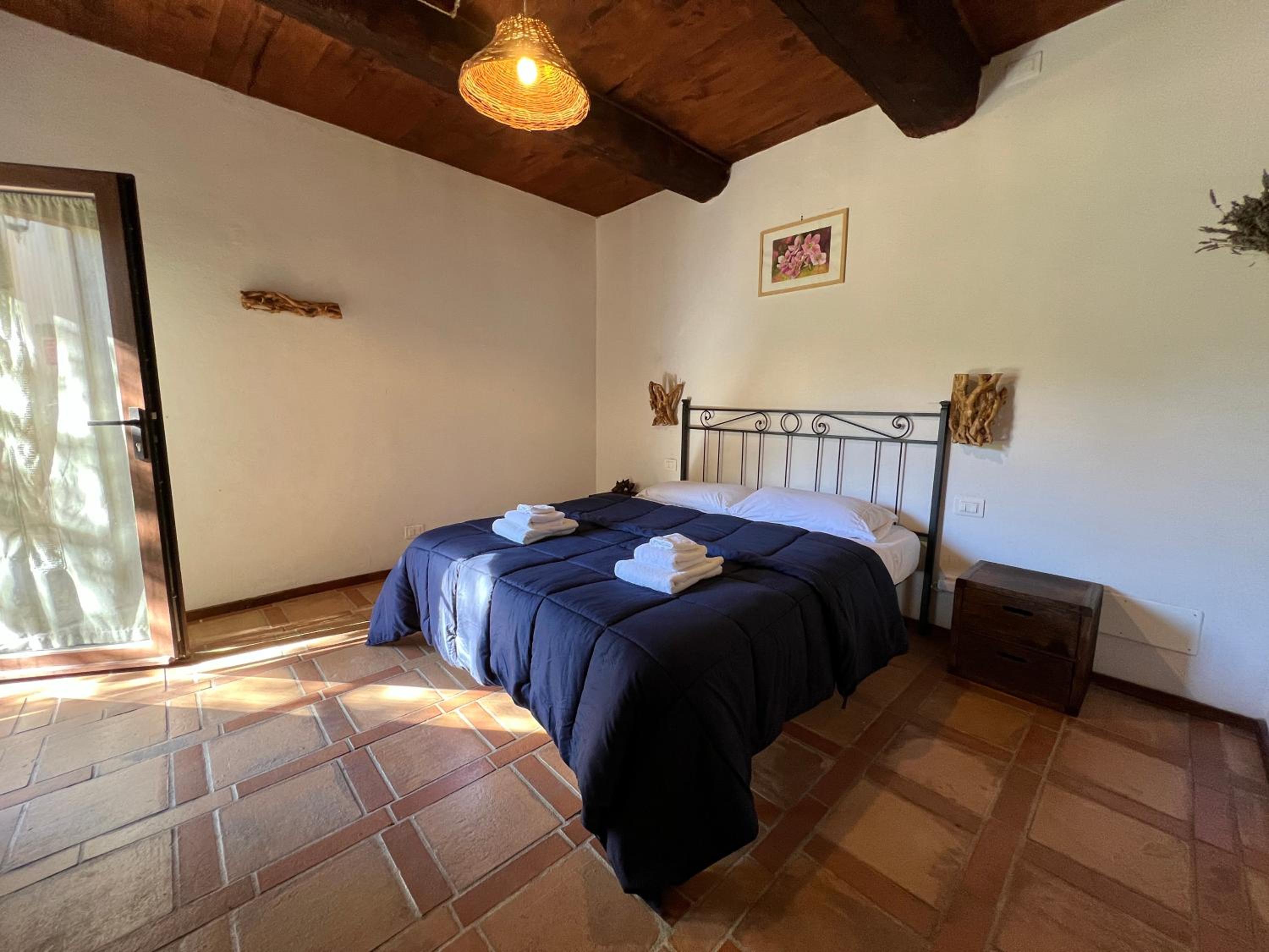 Double Room with Private Bathroom photo 1