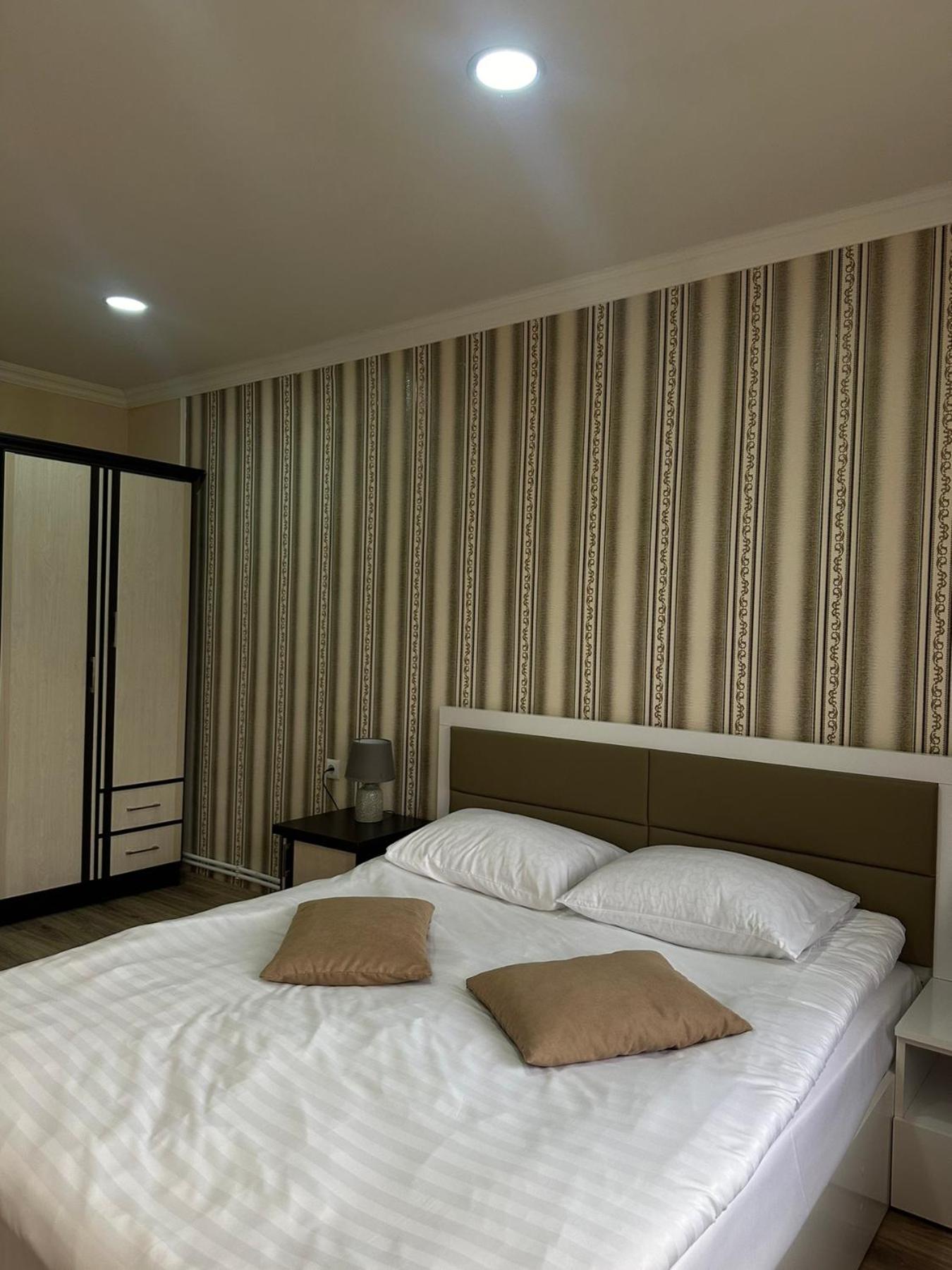 Deluxe Double Room with Shower photo 2