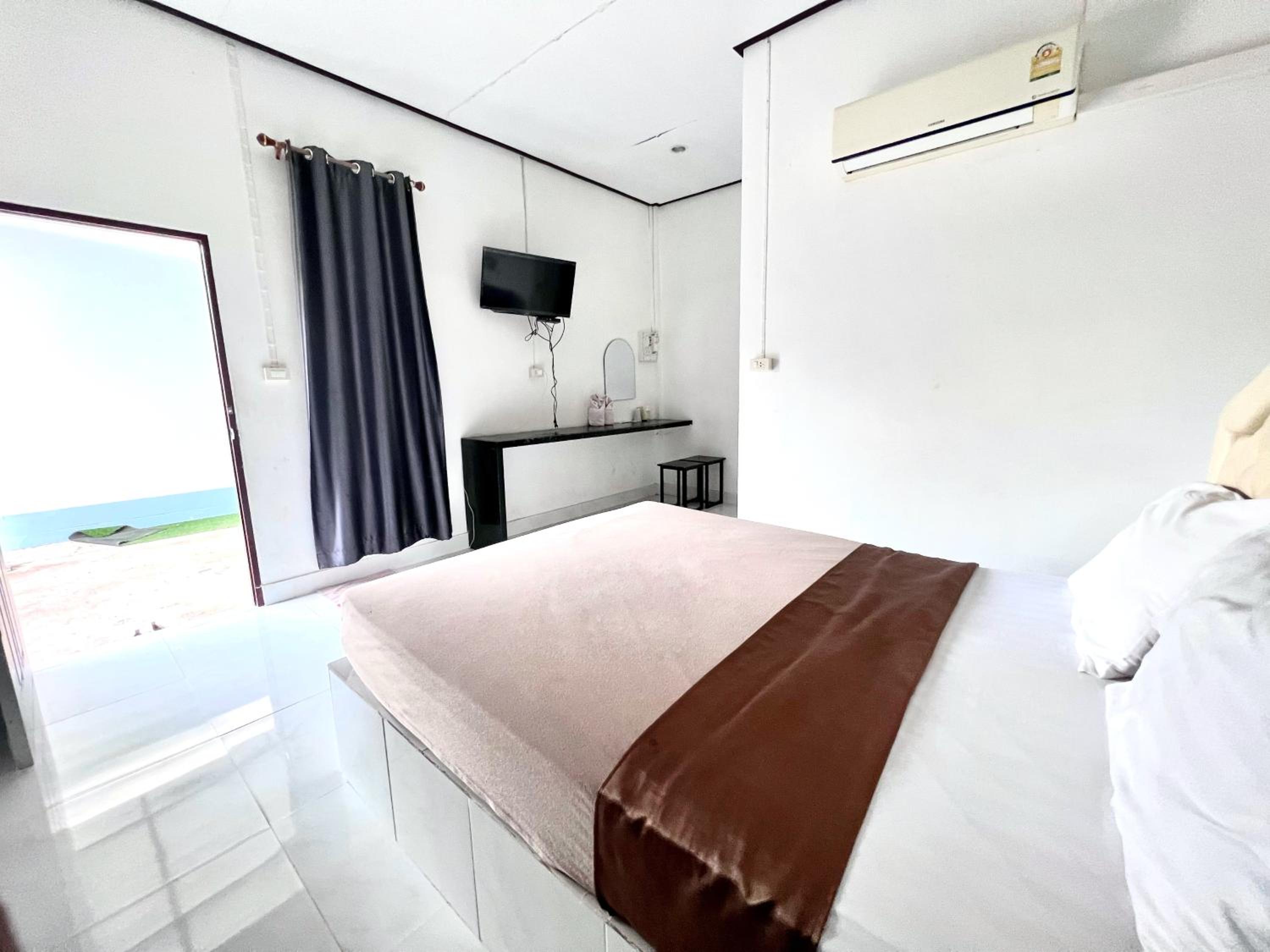 Superior Queen Room photo 2
