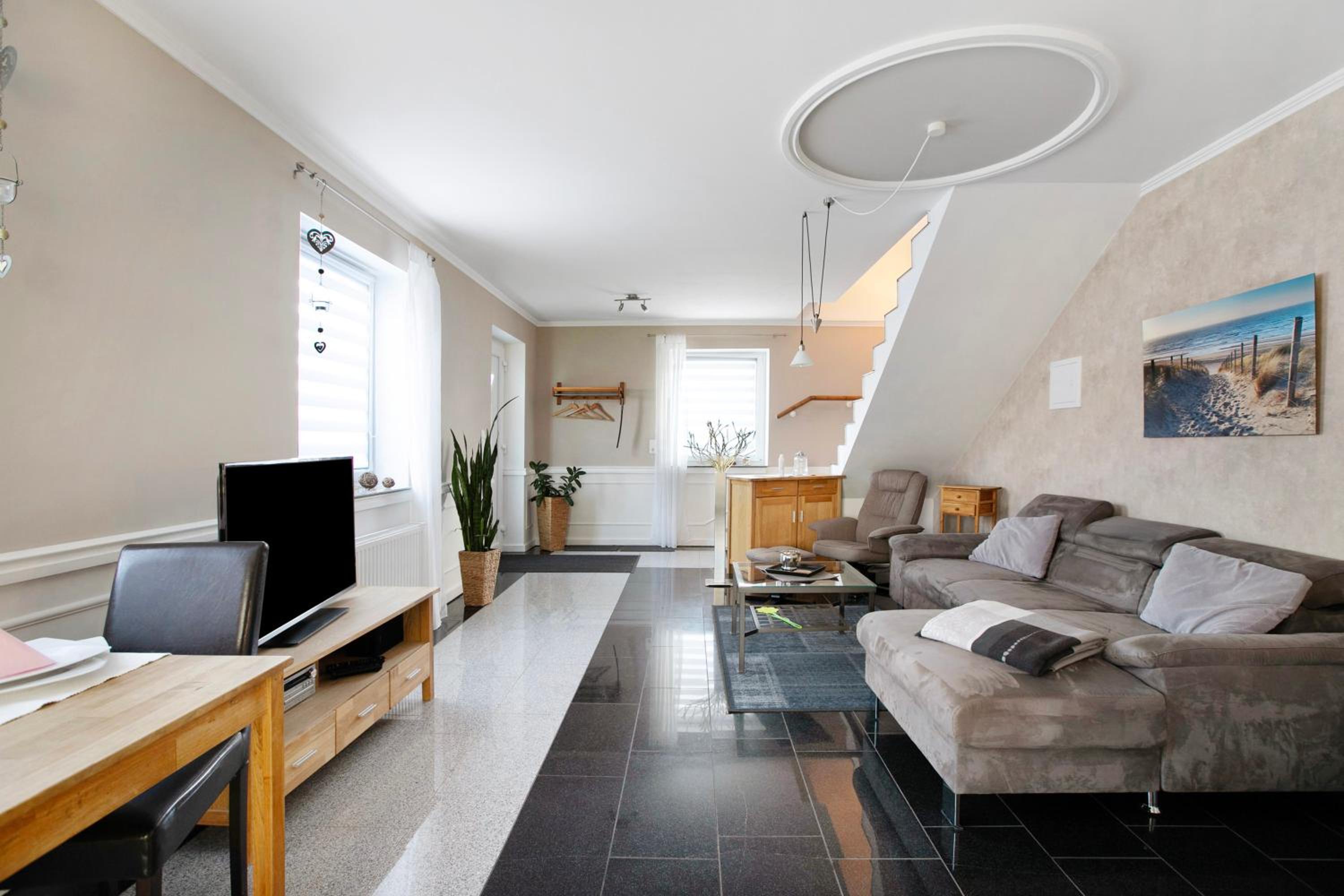 One-Bedroom Apartment with Garden View photo 3