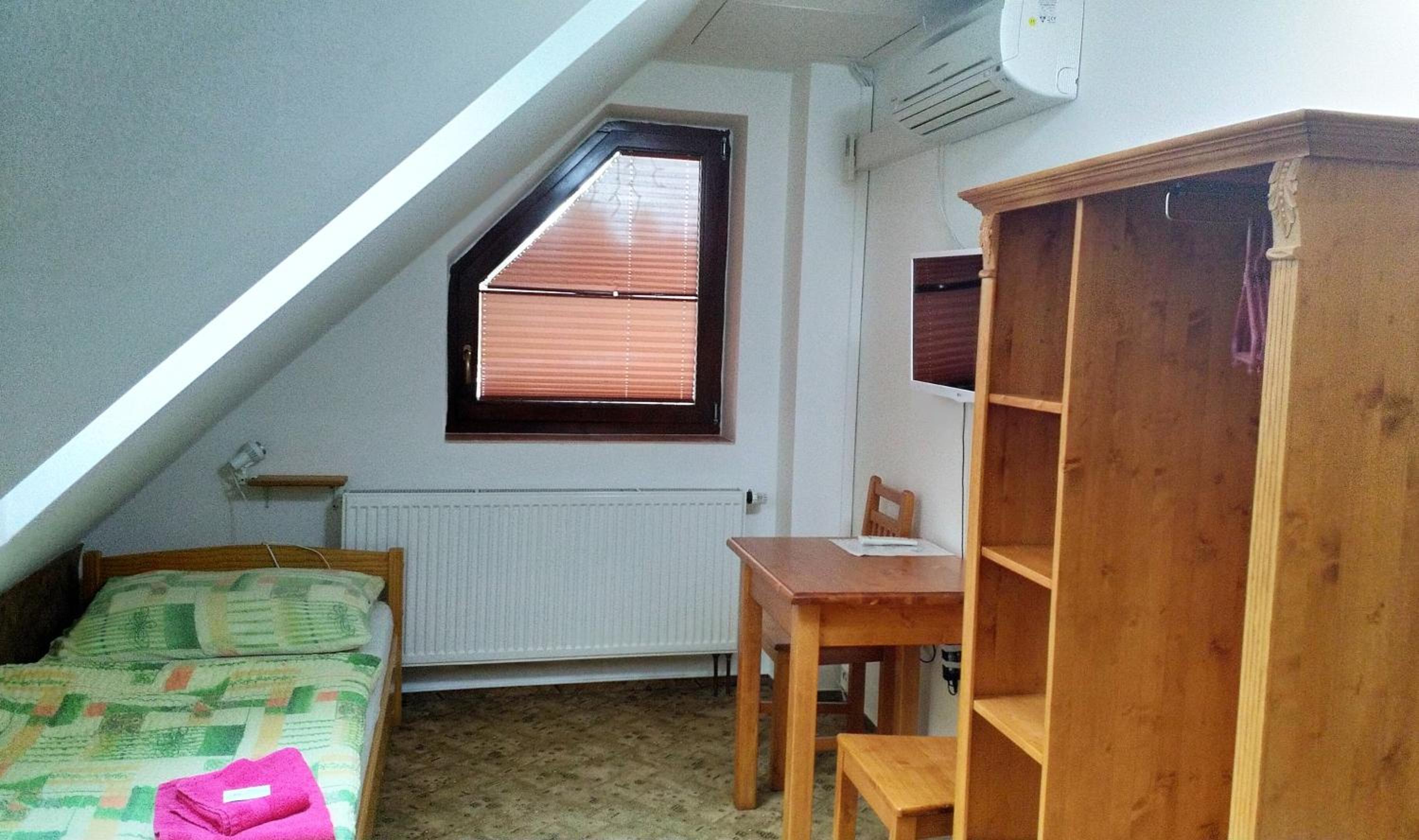Twin Room photo 1