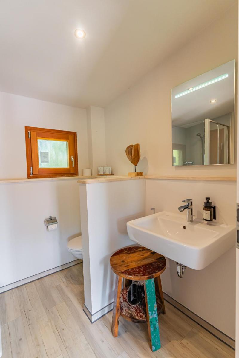 Junior Suite with Private Pool - Photo 5