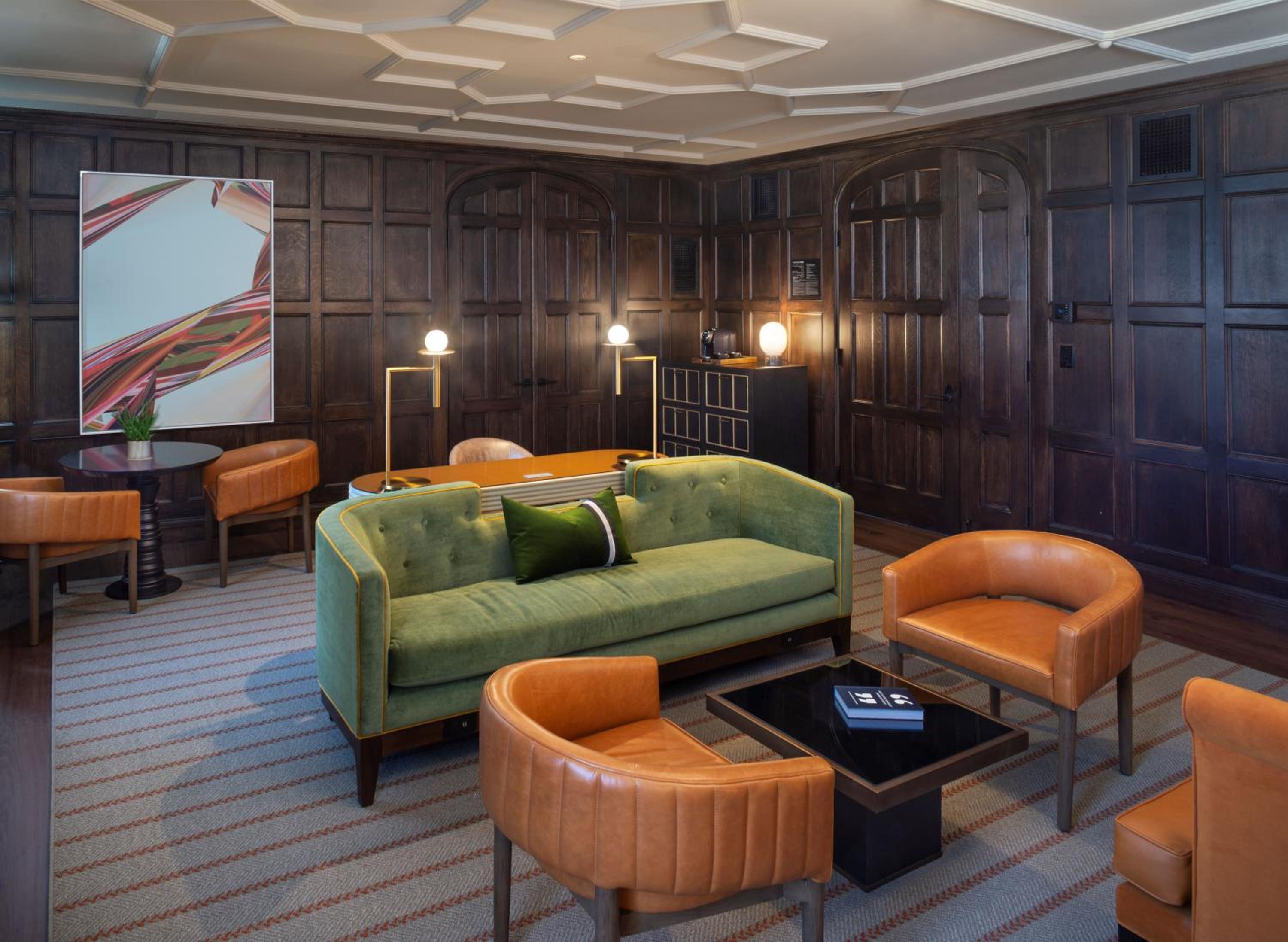 Library King Suite photo 2