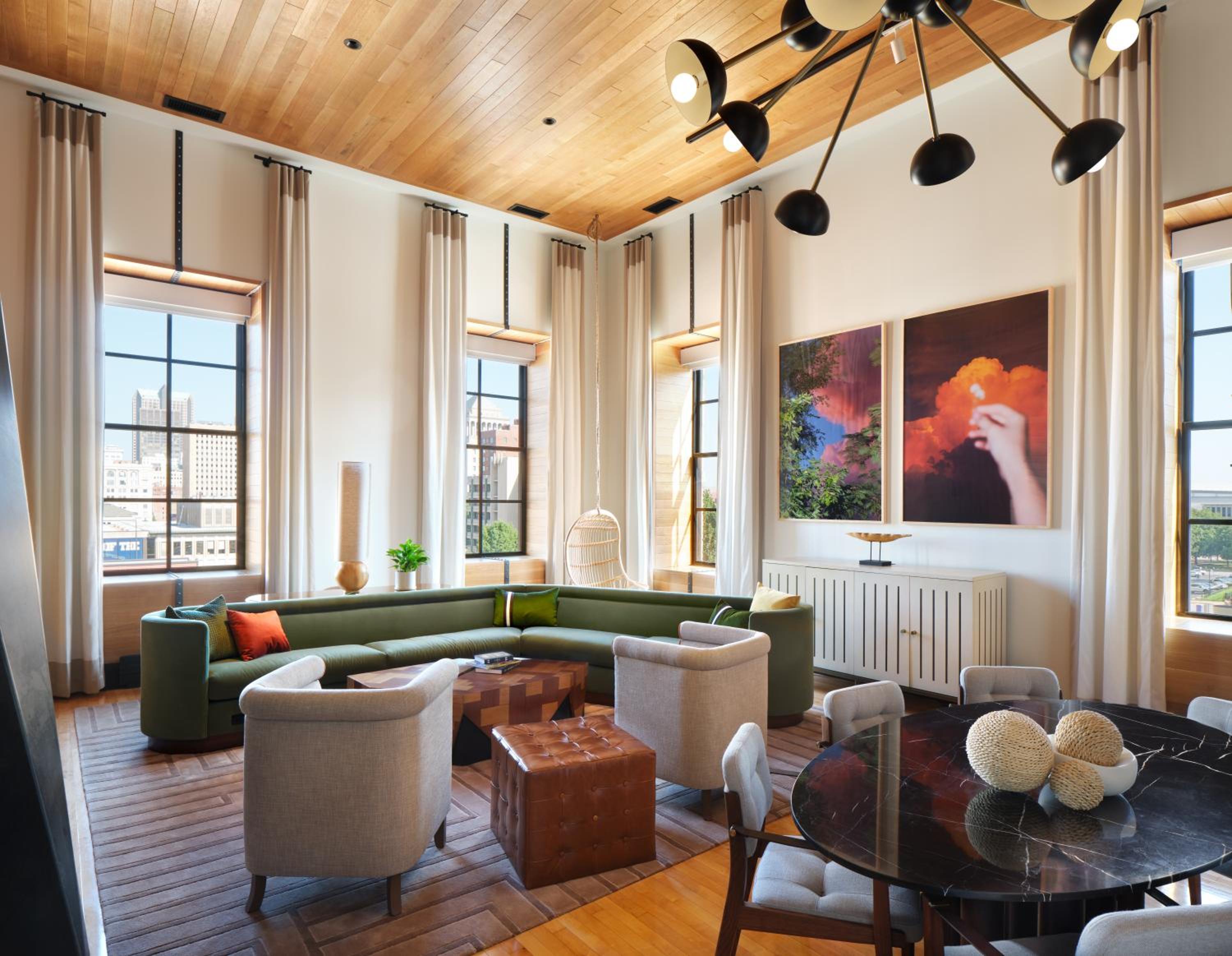 21c King Suite - Photo 4