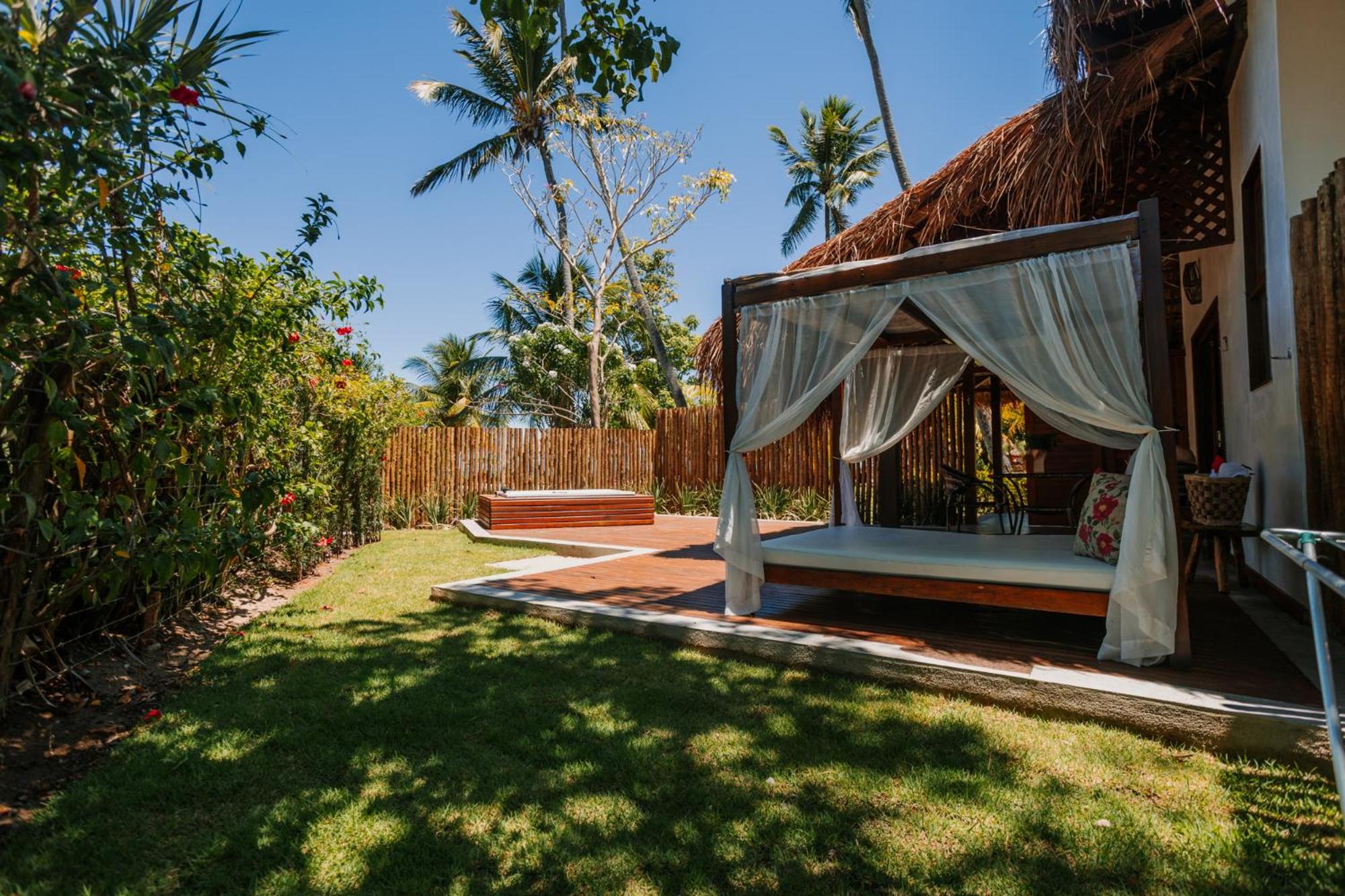 Bungalow with Sea View (2 Adults) photo 2