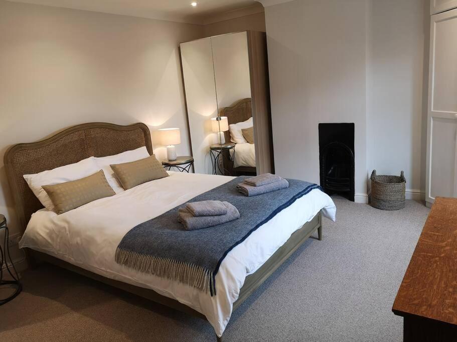 Two-Bedroom House photo 2