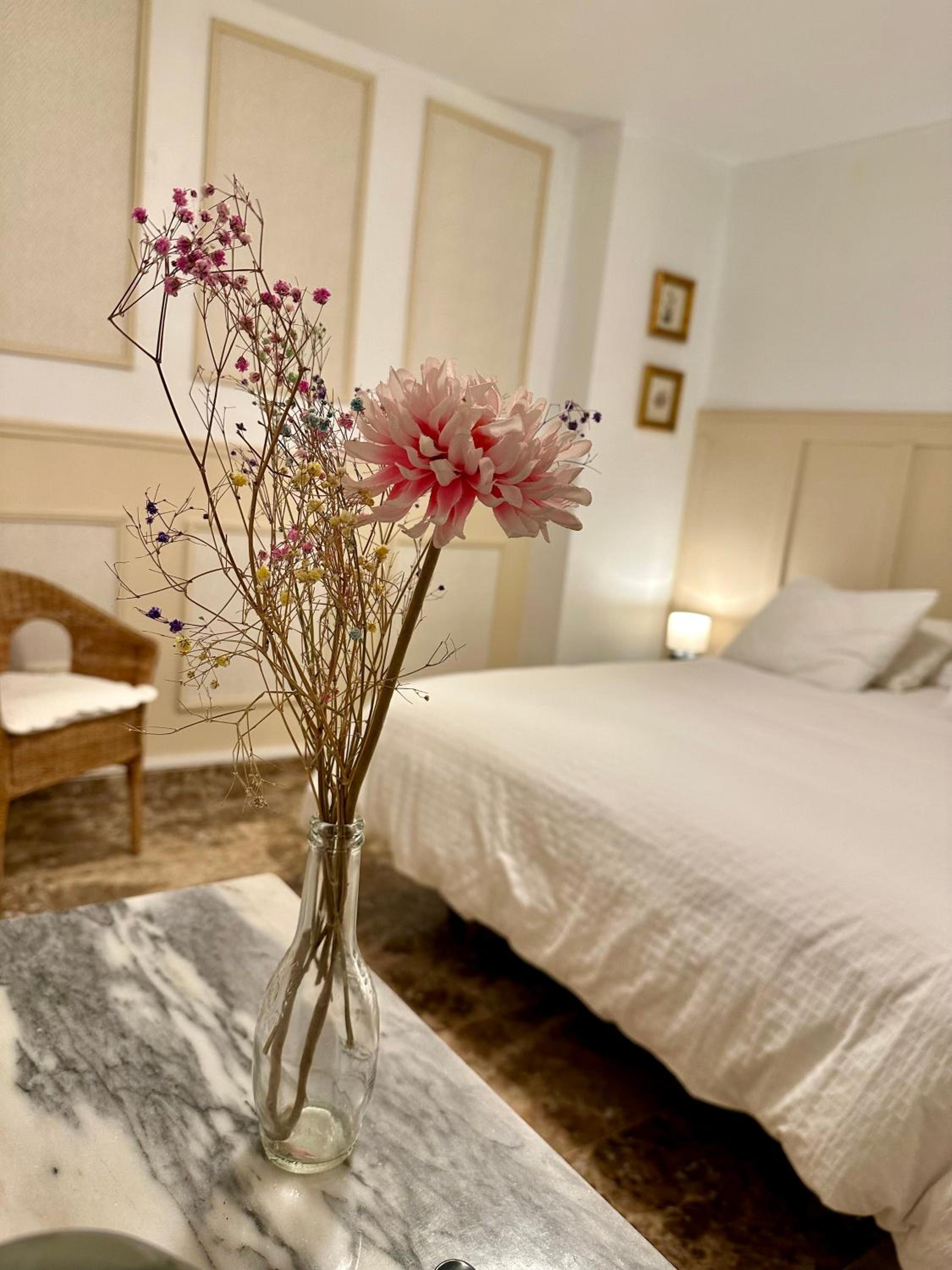 Habitación Doble con Baño Privado