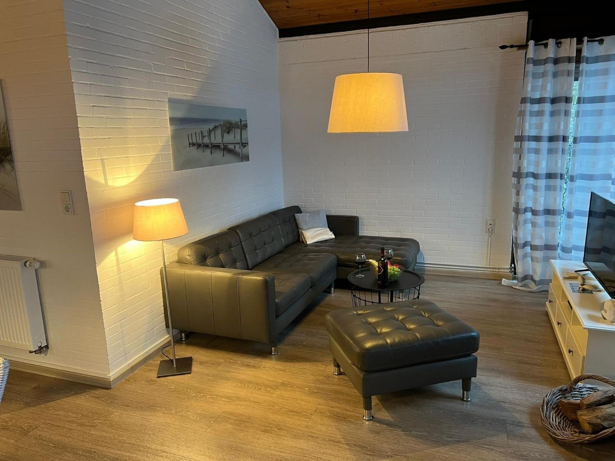 Bungalow photo 1