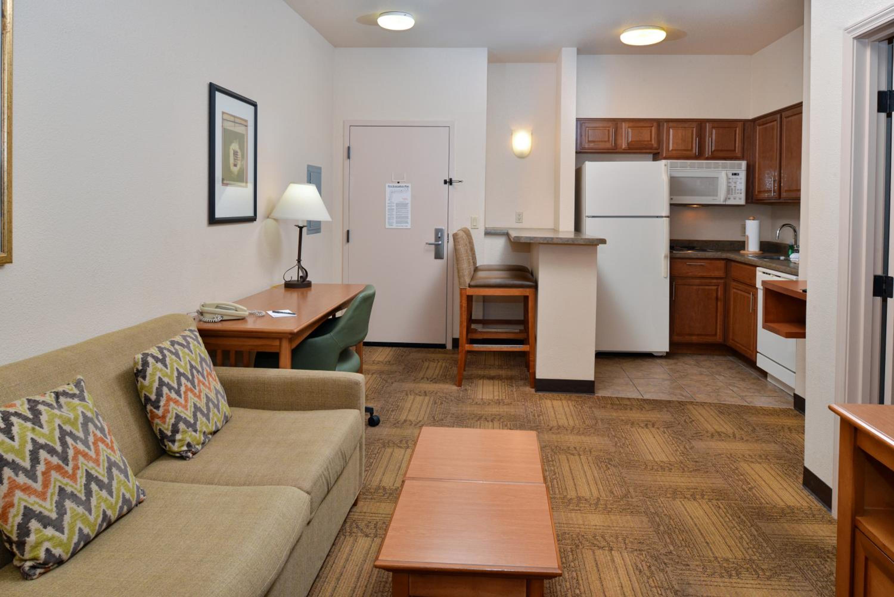 One-Bedroom King Suite - Photo 16