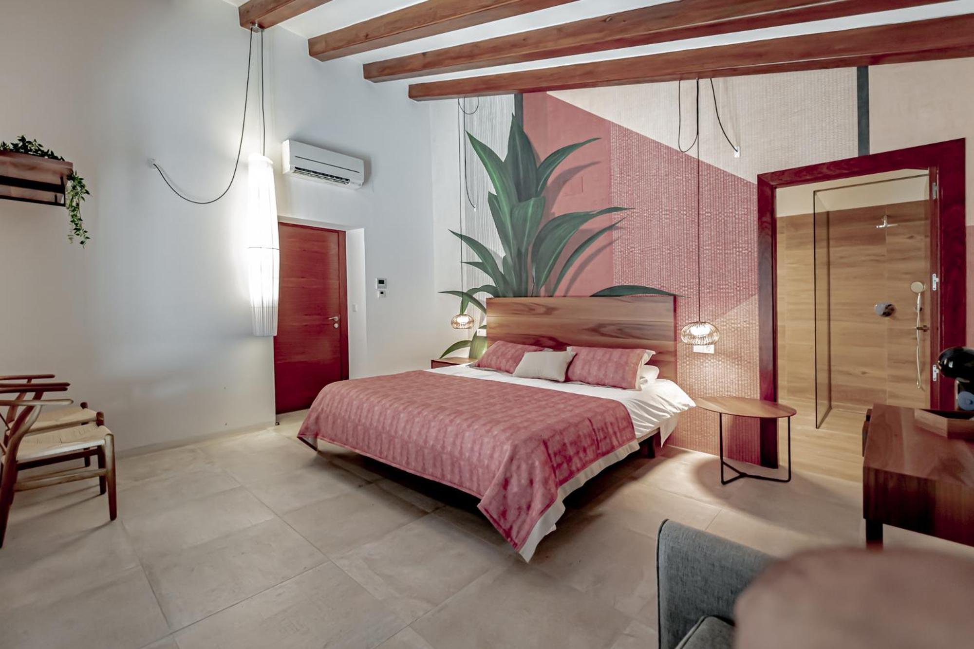 Superior Triple Room photo 3