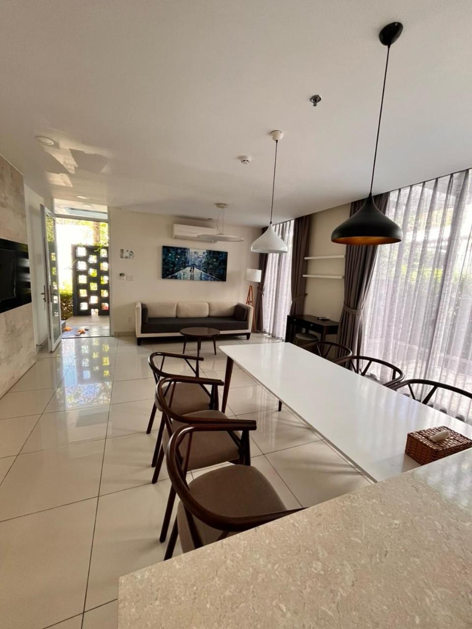 Three-Bedroom Villa photo 1