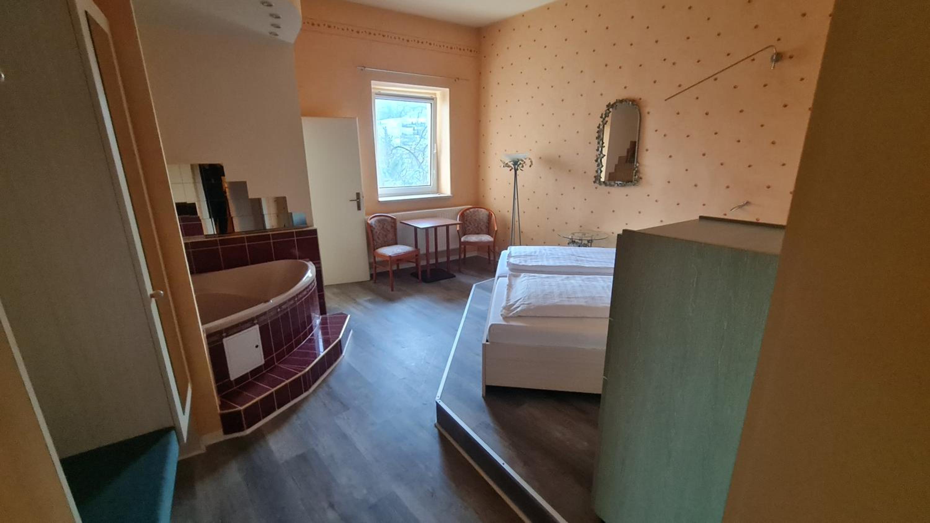 Deluxe Double Room with Bath photo 1