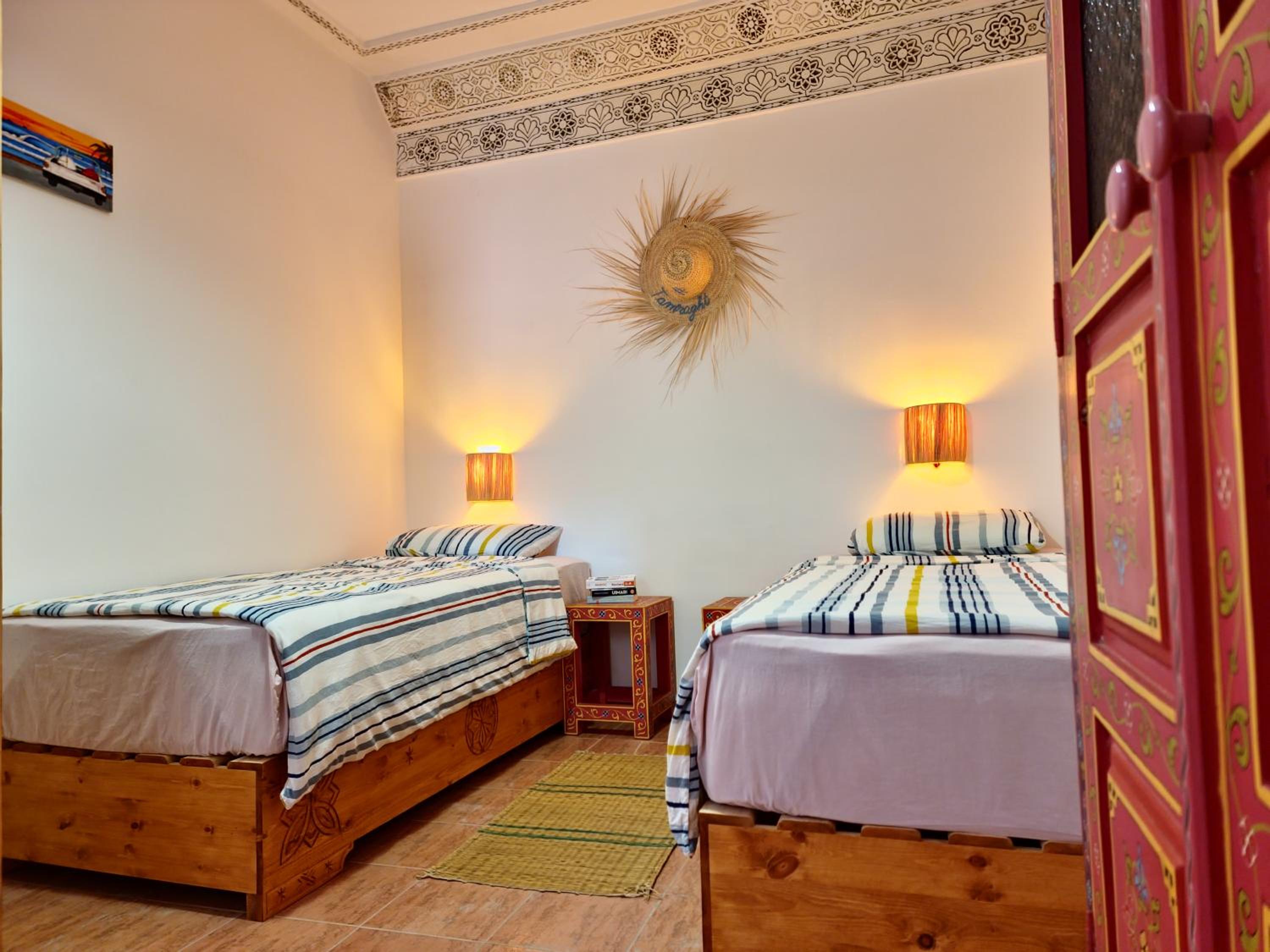 Double or Twin Room with Shared Bathroom photo 1