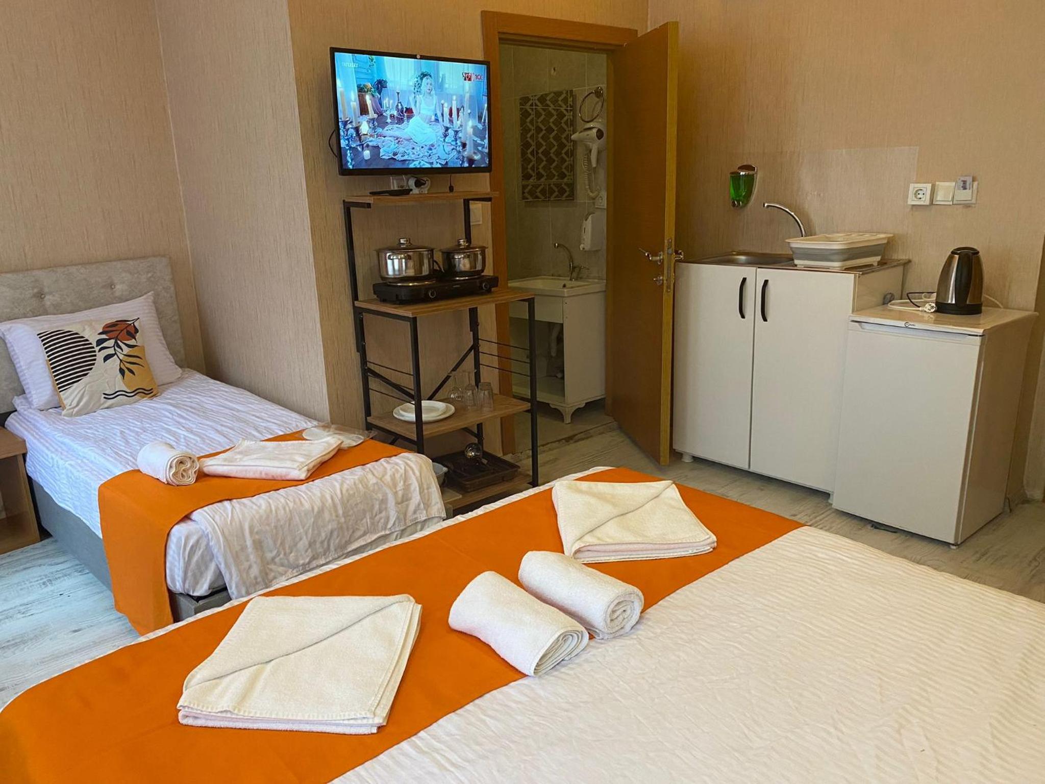Standard Triple Room photo 2