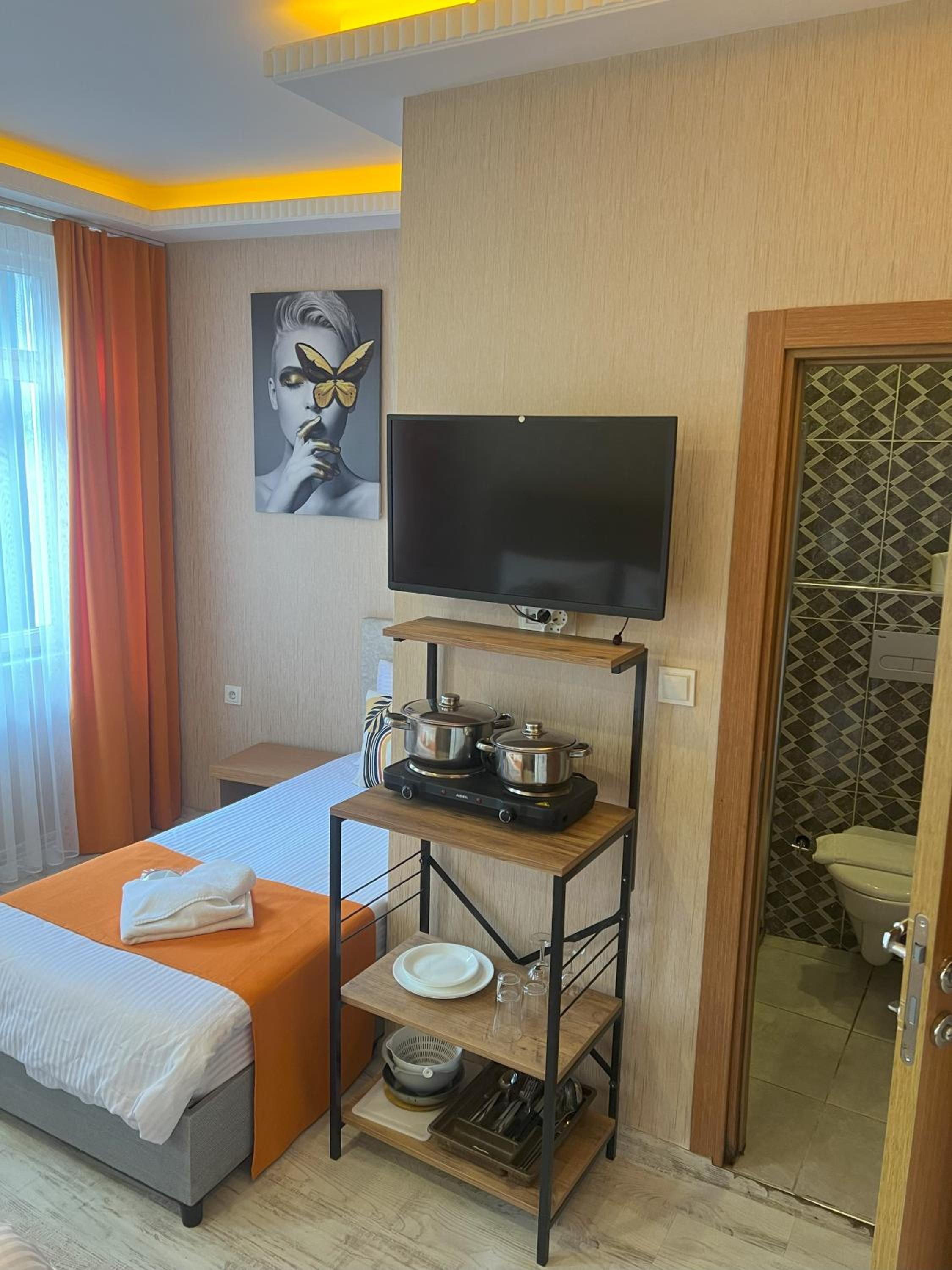 Standard Triple Room photo 3