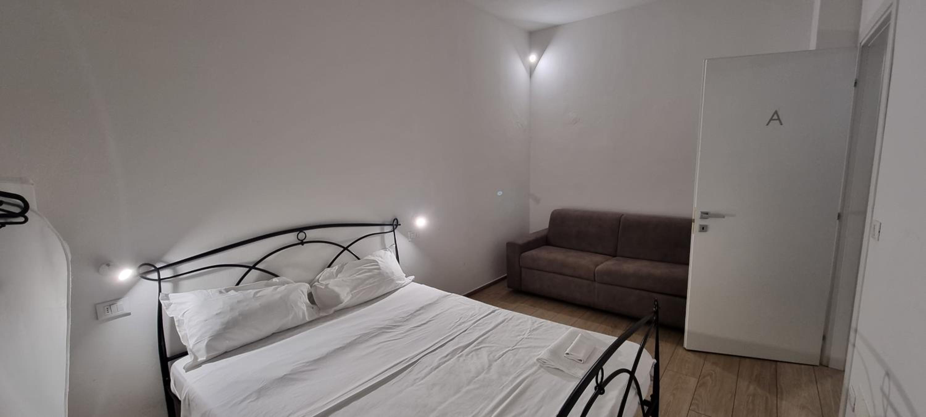Quadruple Room With Shared Bathroom