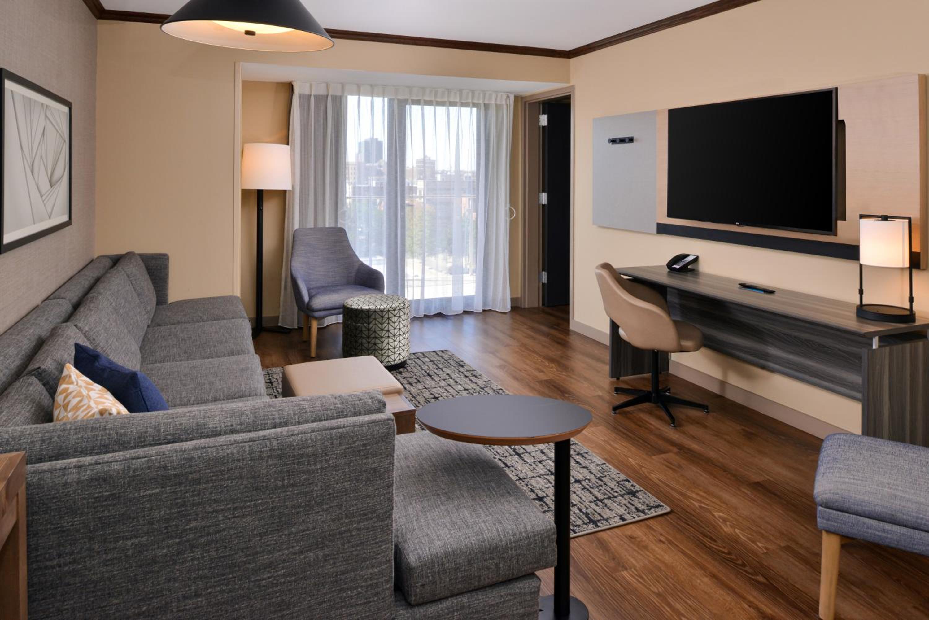 One-Bedroom King Suite With Sofa Bed - Photo 1