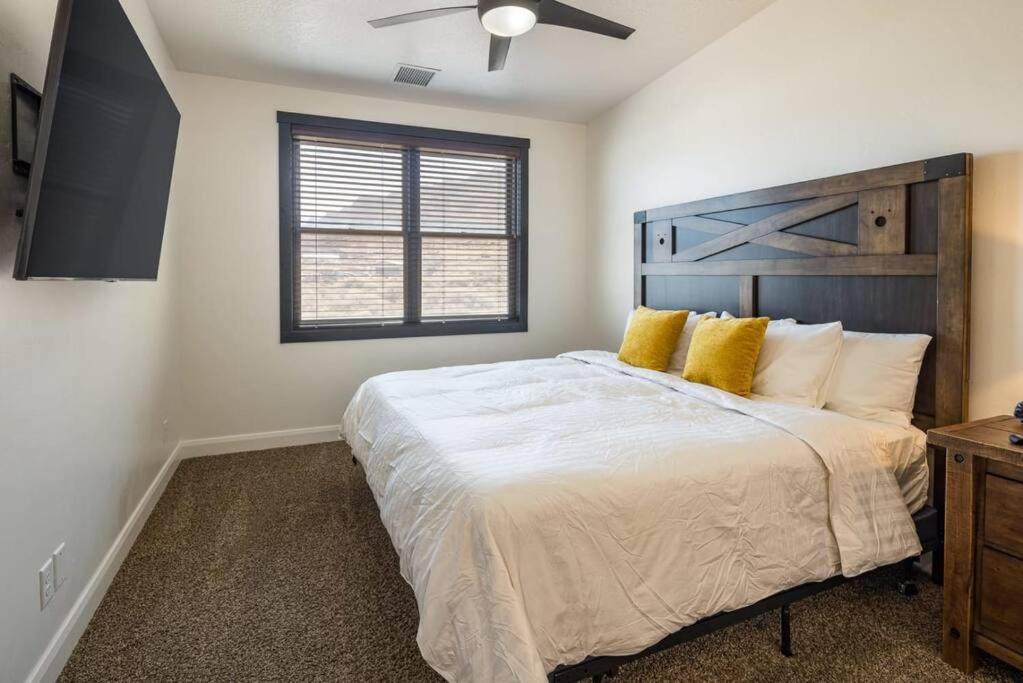 Two-Bedroom Apartment photo 1